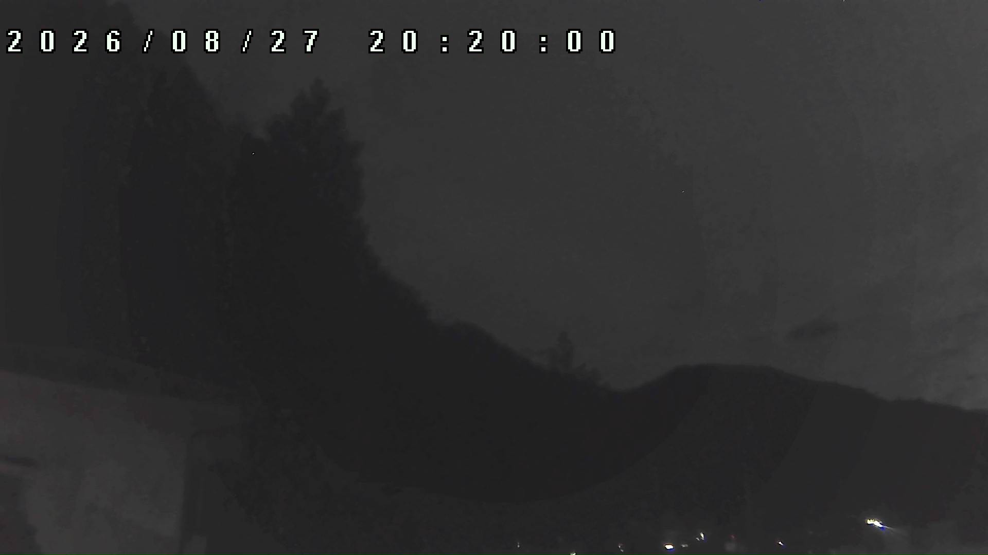 2026年8月27日 20:20ごろの金剛山登山口周辺の空