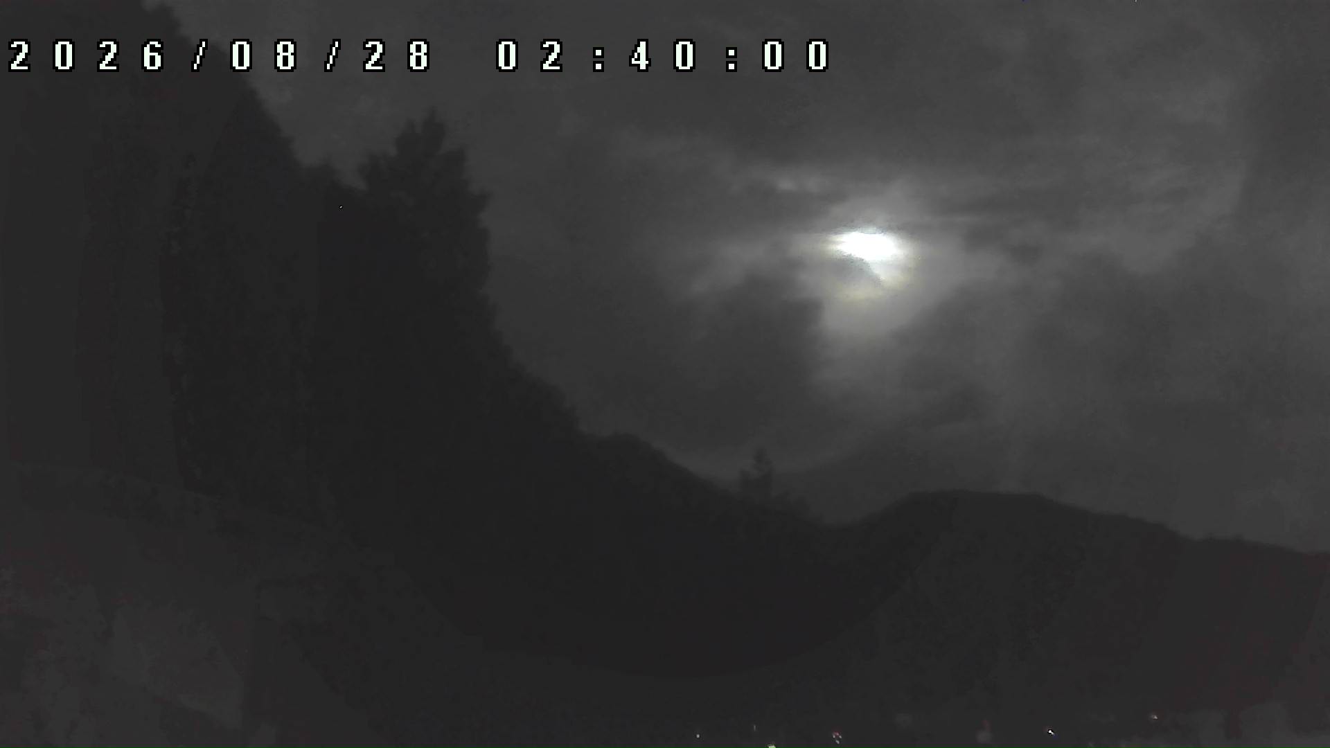 2026年8月28日 02:40ごろの金剛山登山口周辺の空