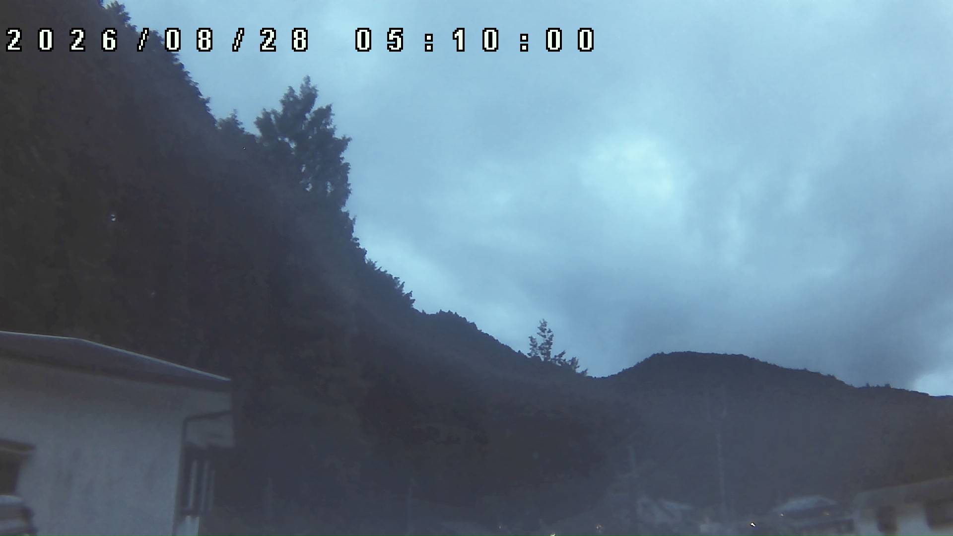 2026年8月28日 05:10ごろの金剛山登山口周辺の空