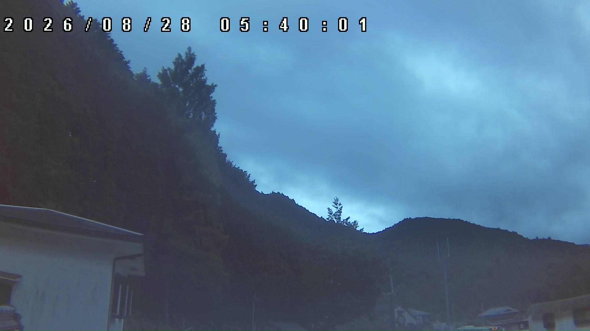 2026年8月28日 05:40ごろの金剛山登山口周辺の空