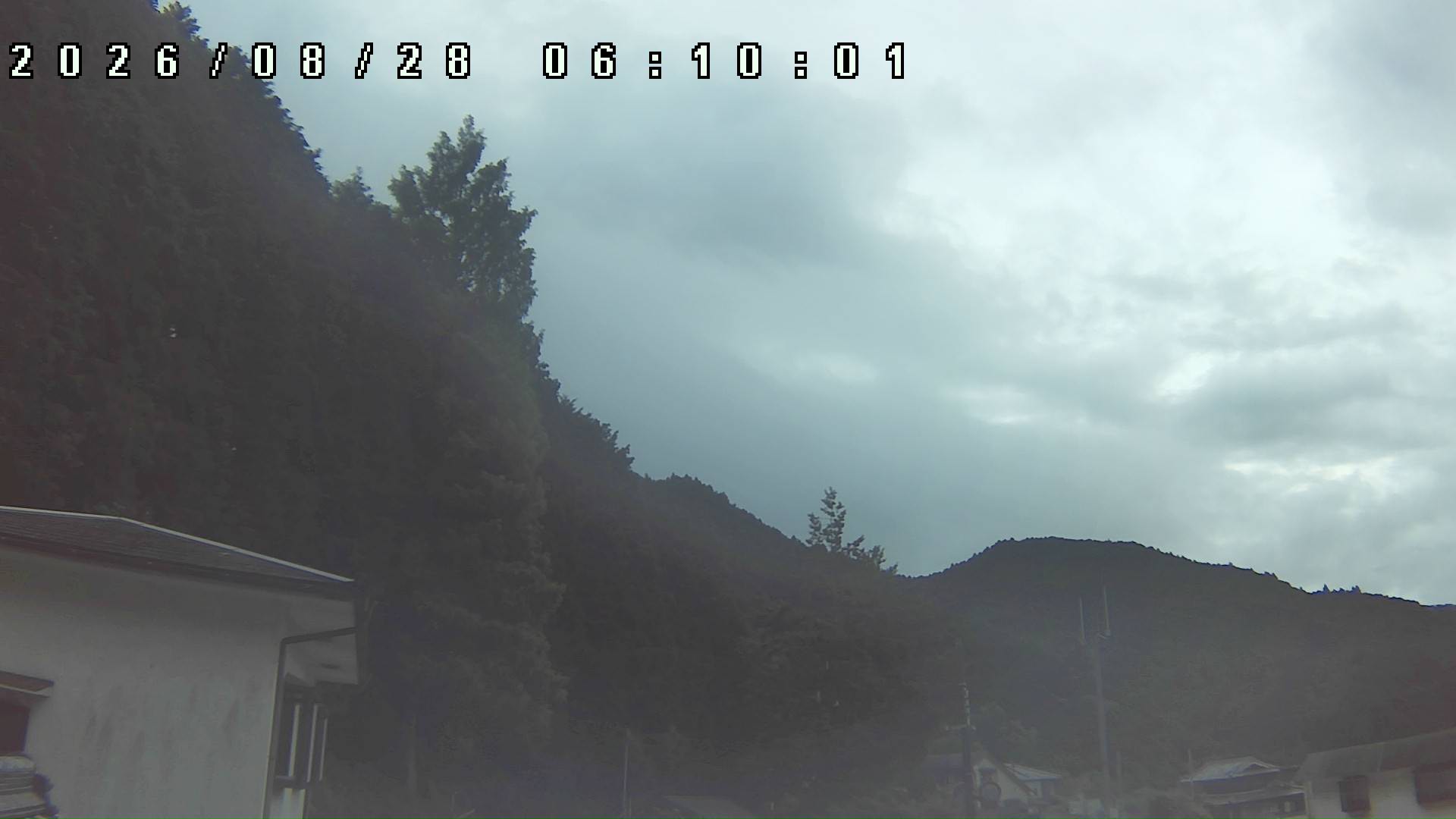 2026年8月28日 06:10ごろの金剛山登山口周辺の空