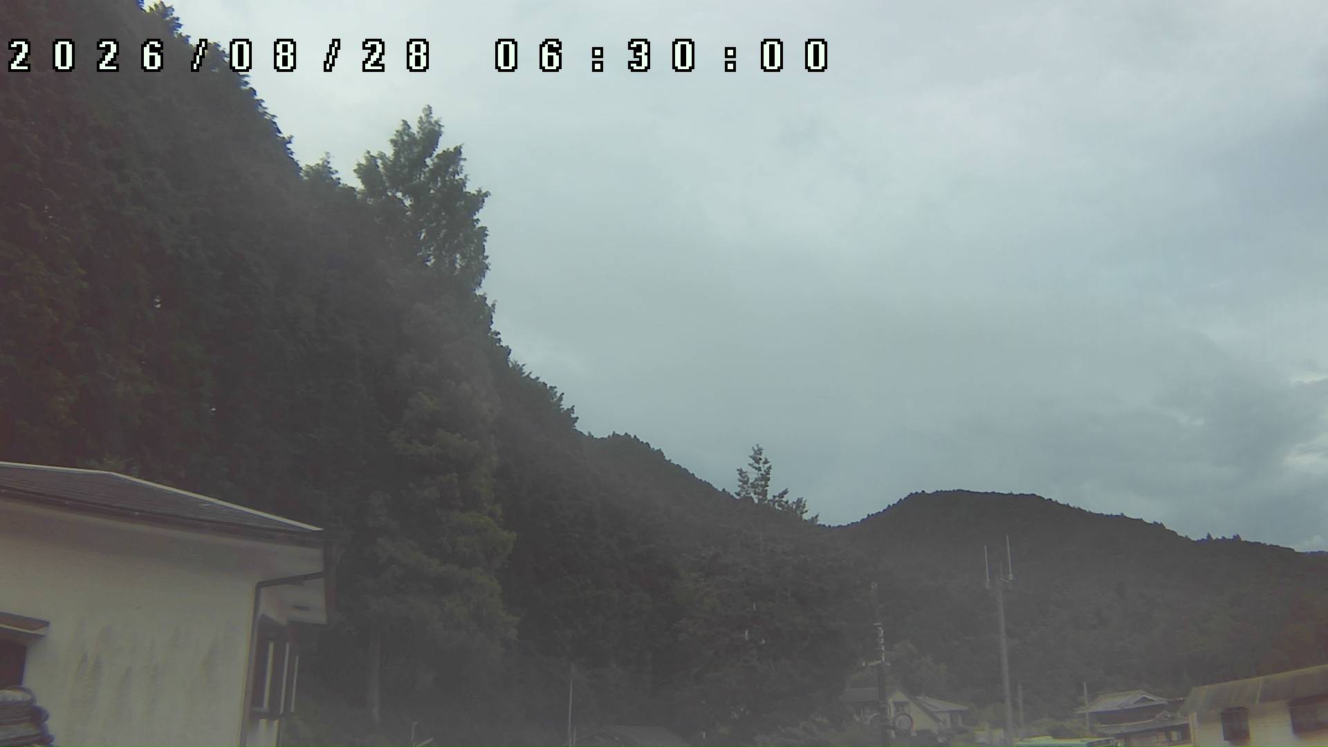 2026年8月28日 06:30ごろの金剛山登山口周辺の空