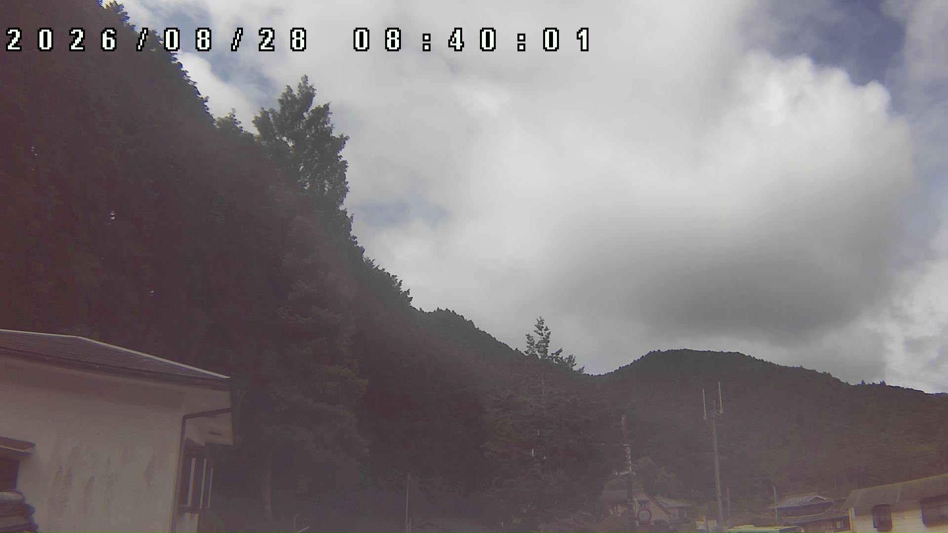 2026年8月28日 08:40ごろの金剛山登山口周辺の空