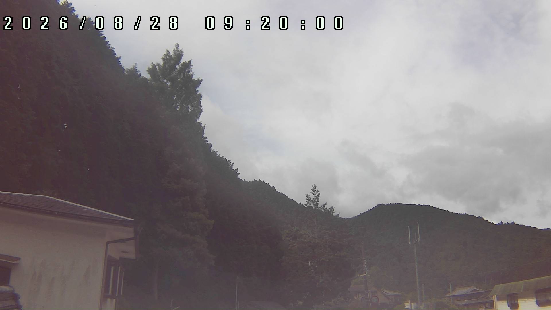 2026年8月28日 09:20ごろの金剛山登山口周辺の空