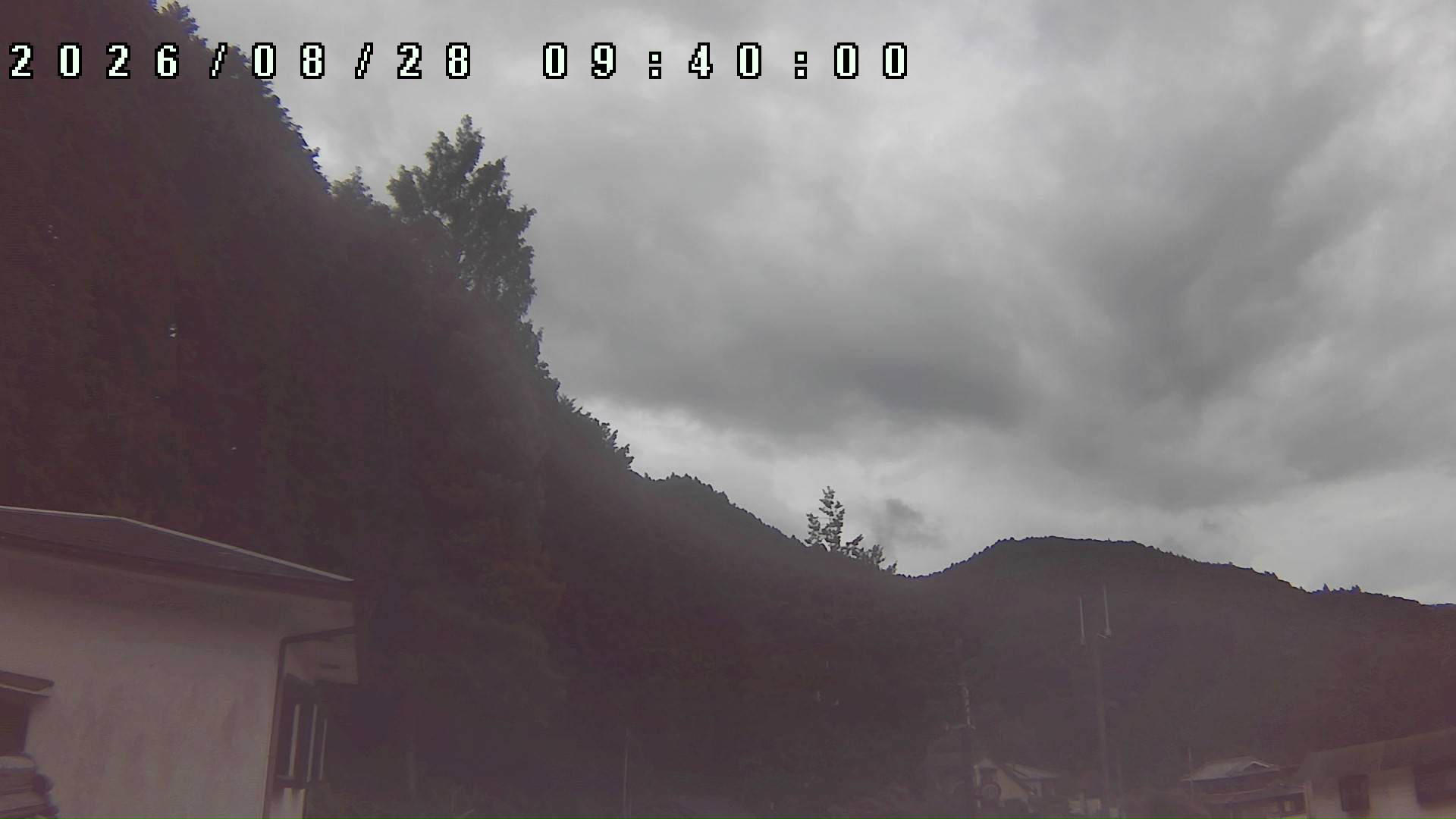 2026年8月28日 09:40ごろの金剛山登山口周辺の空