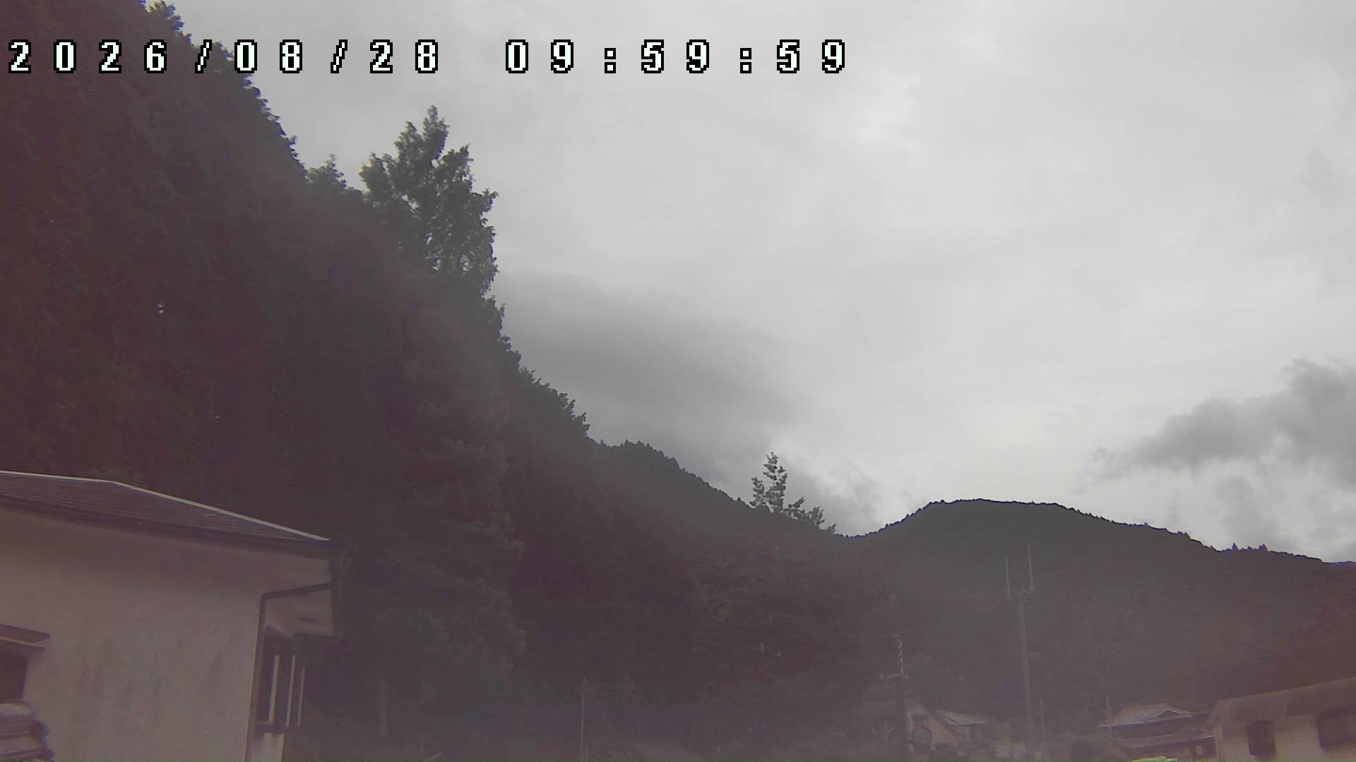 2026年8月28日 10:00ごろの金剛山登山口周辺の空