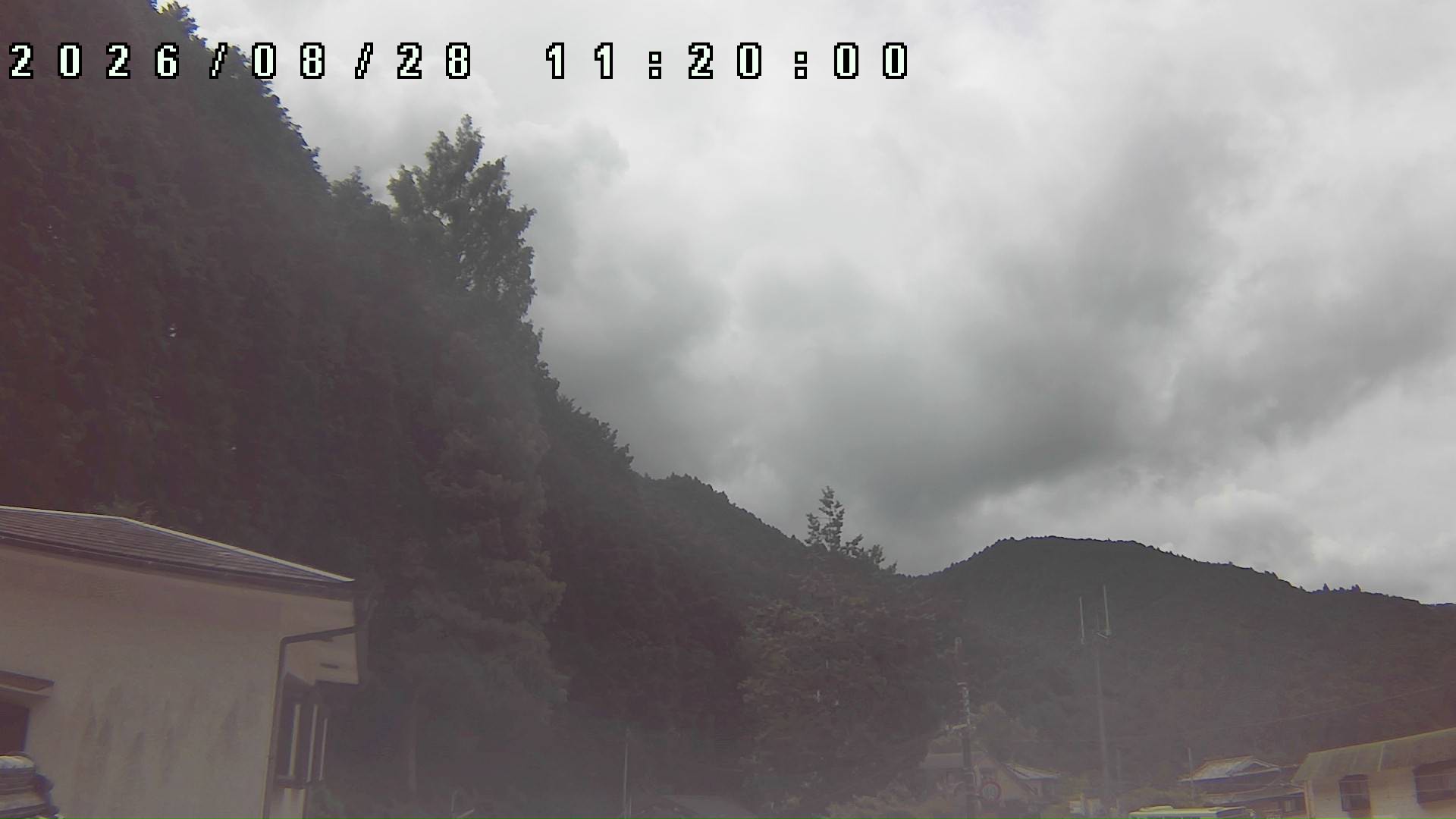2026年8月28日 11:20ごろの金剛山登山口周辺の空