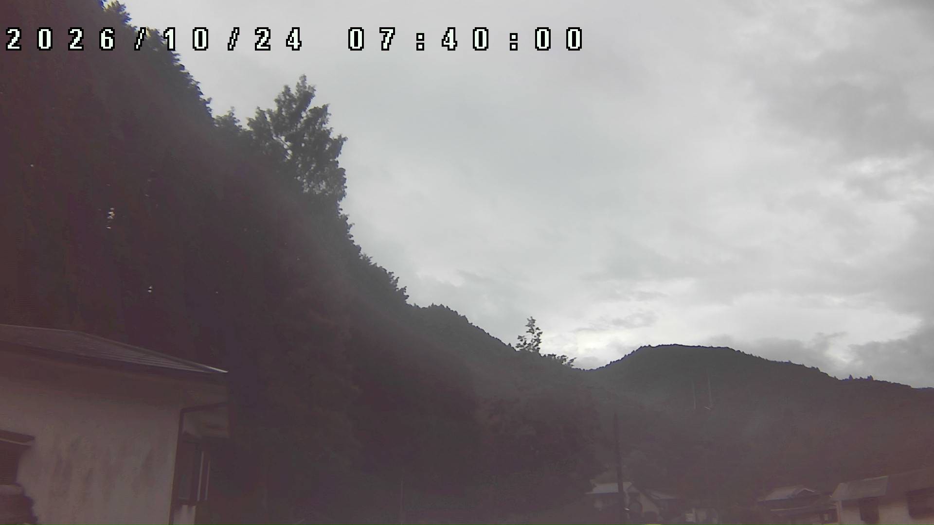 2026年10月24日 07:40ごろの金剛山登山口周辺の空