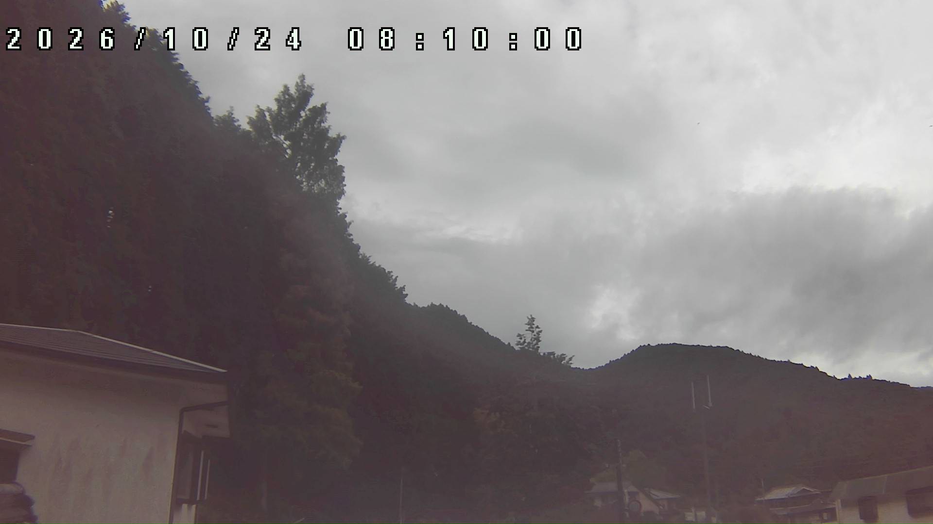 2026年10月24日 08:10ごろの金剛山登山口周辺の空