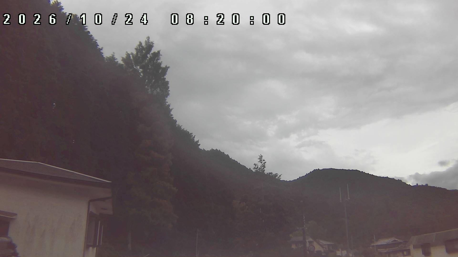 2026年10月24日 08:20ごろの金剛山登山口周辺の空