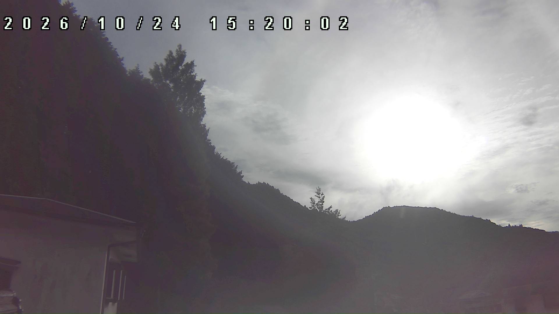 2026年10月24日 15:20ごろの金剛山登山口周辺の空