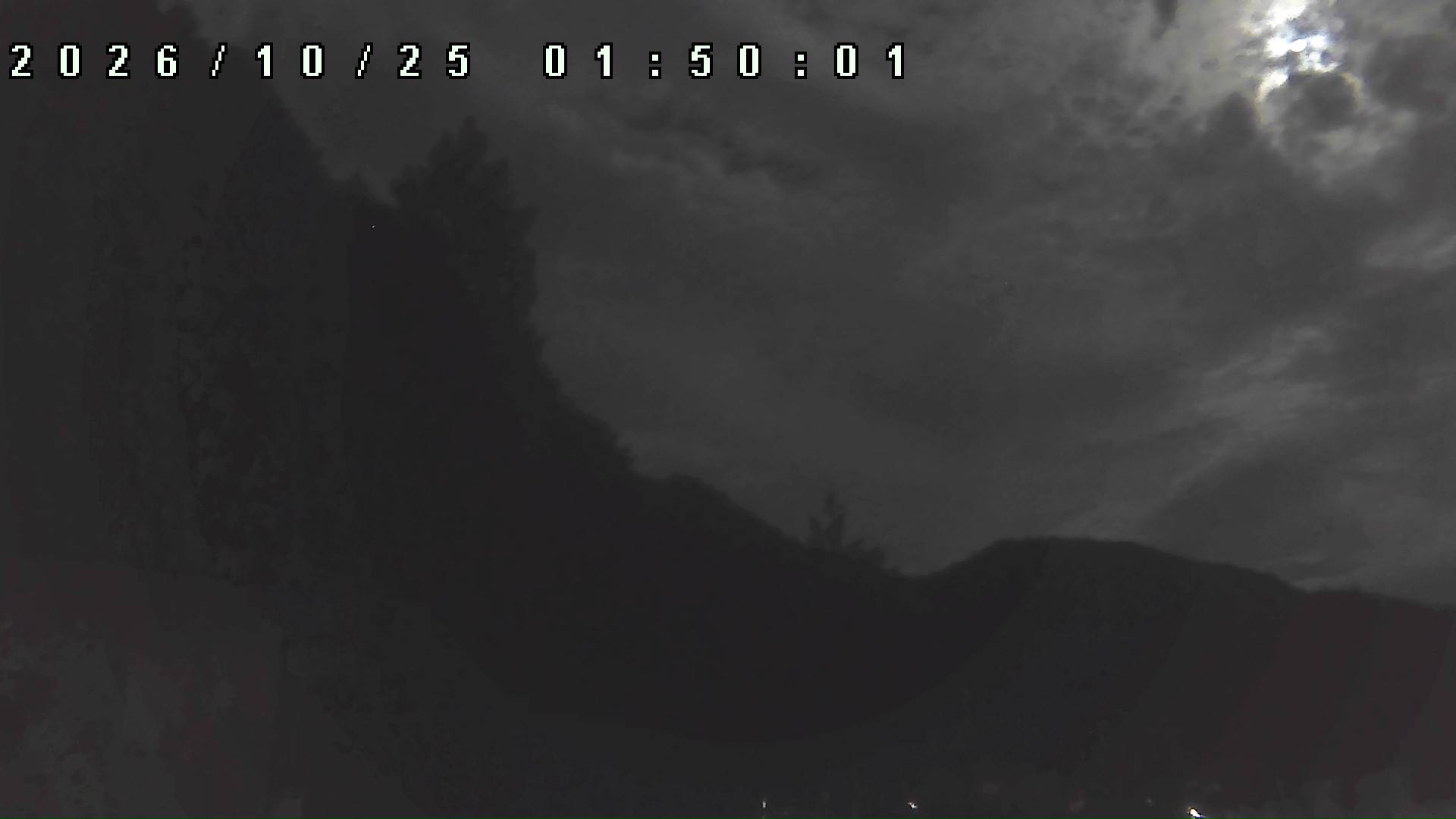 2026年10月25日 01:50ごろの金剛山登山口周辺の空