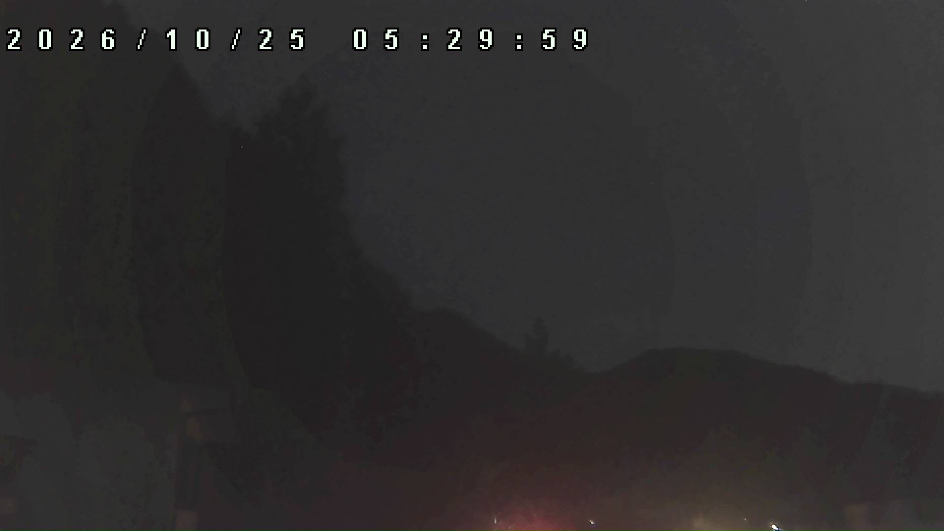 2026年10月25日 05:30ごろの金剛山登山口周辺の空