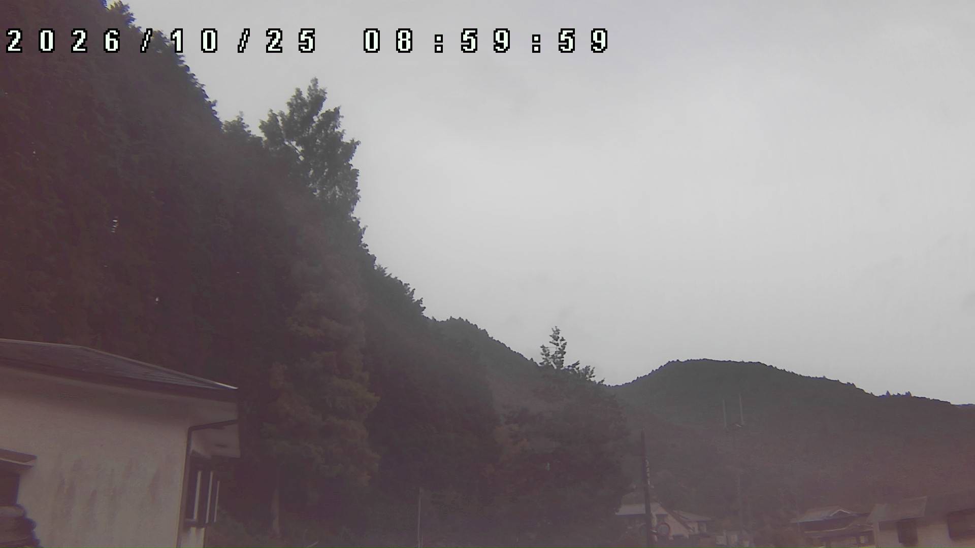 2026年10月25日 09:00ごろの金剛山登山口周辺の空