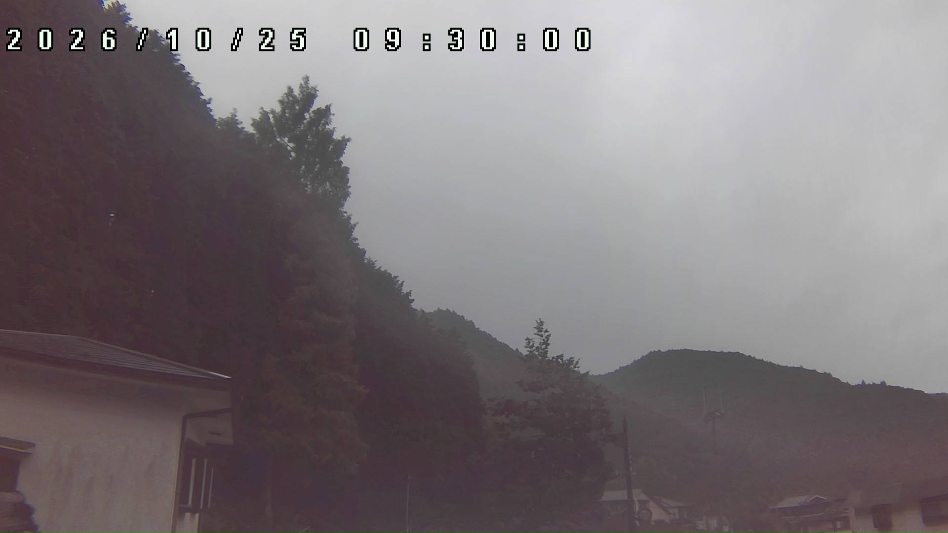 2026年10月25日 09:30ごろの金剛山登山口周辺の空
