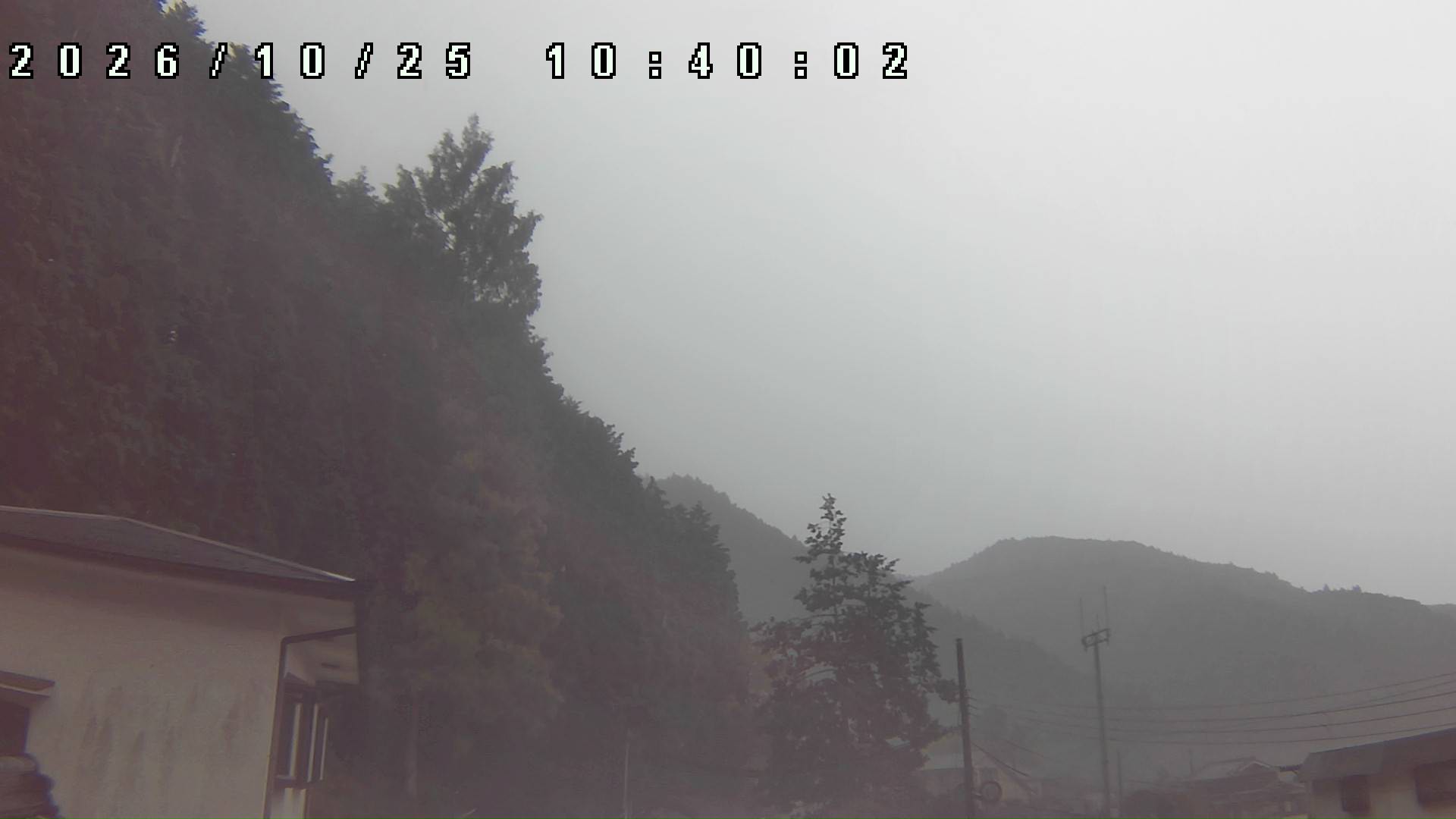 2026年10月25日 10:40ごろの金剛山登山口周辺の空
