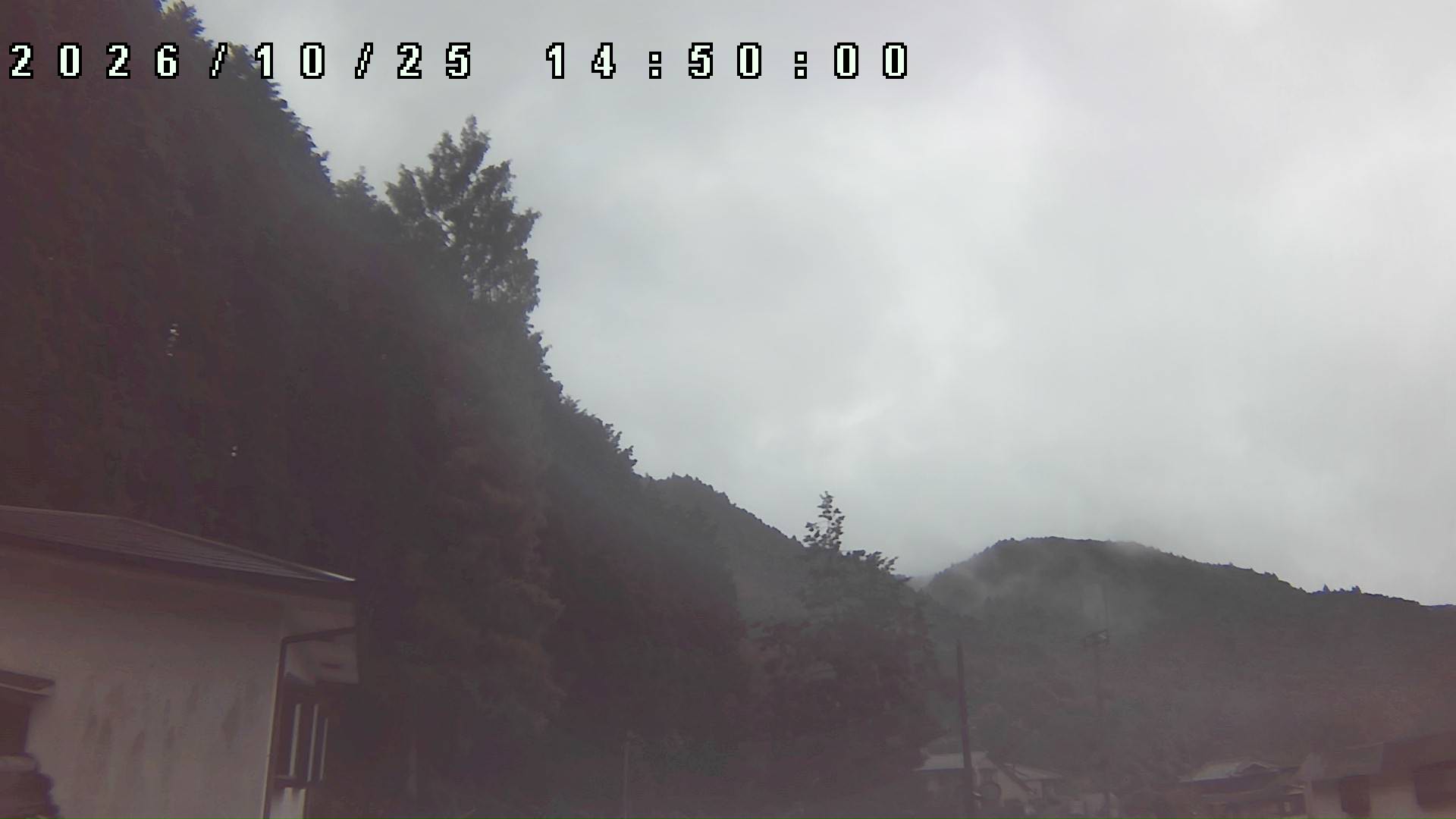 2026年10月25日 14:50ごろの金剛山登山口周辺の空