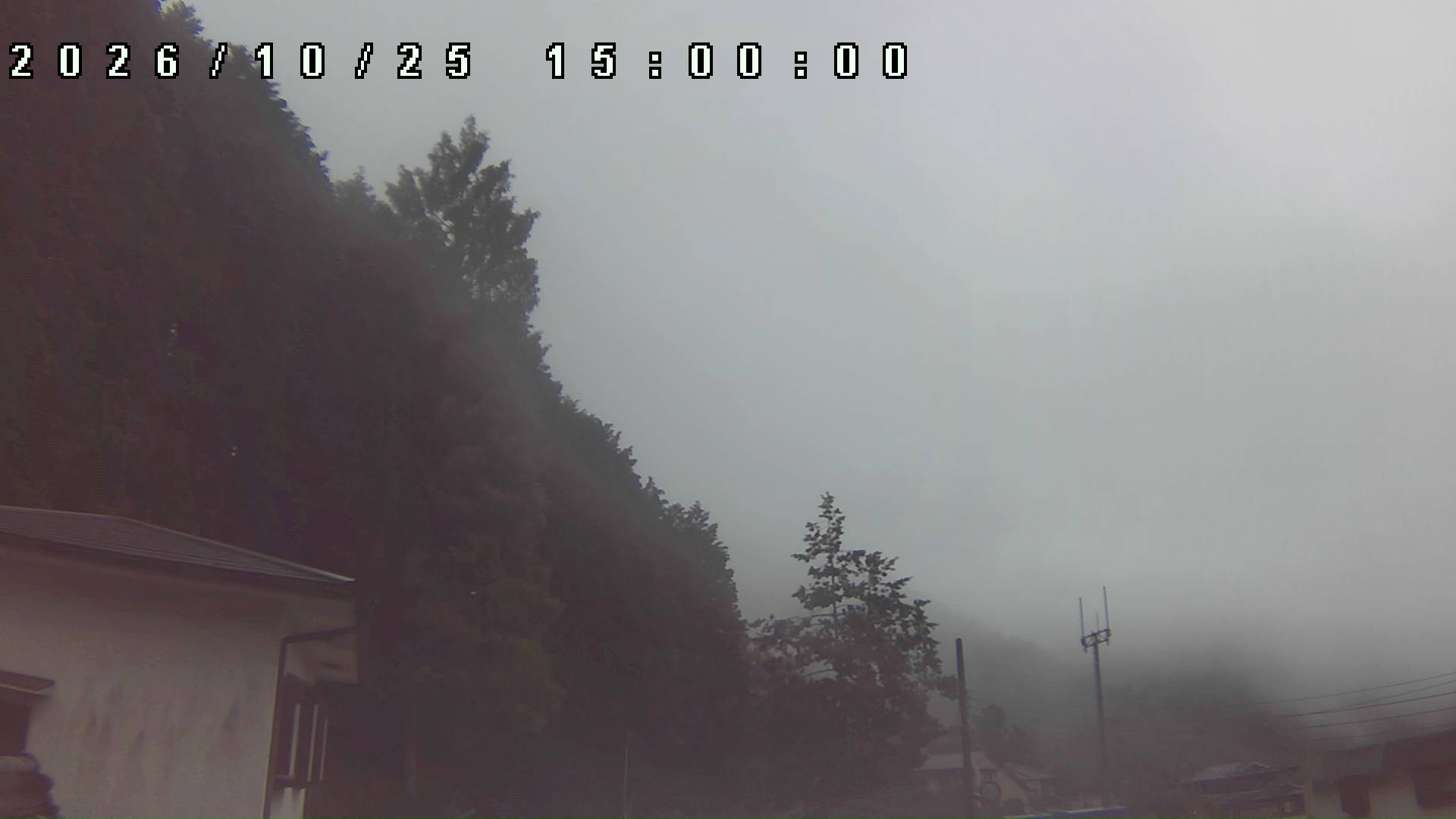 2026年10月25日 15:00ごろの金剛山登山口周辺の空