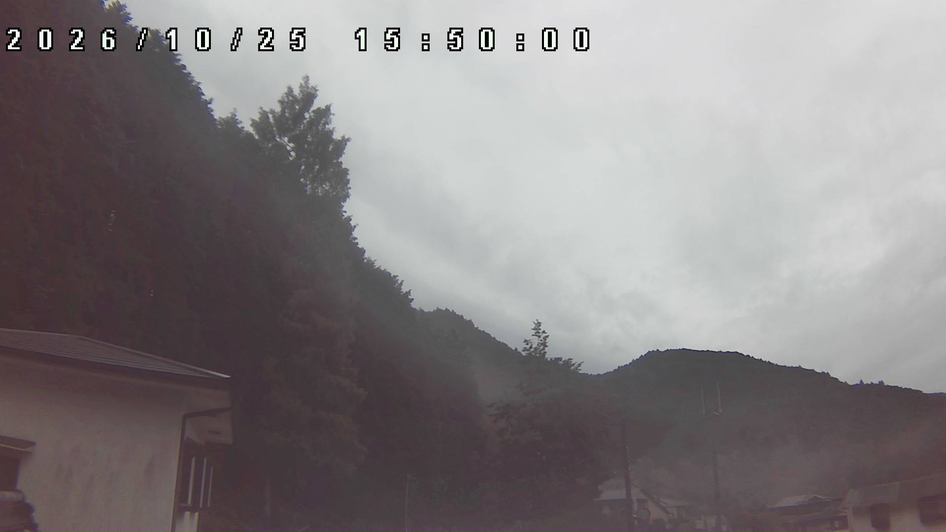 2026年10月25日 15:50ごろの金剛山登山口周辺の空