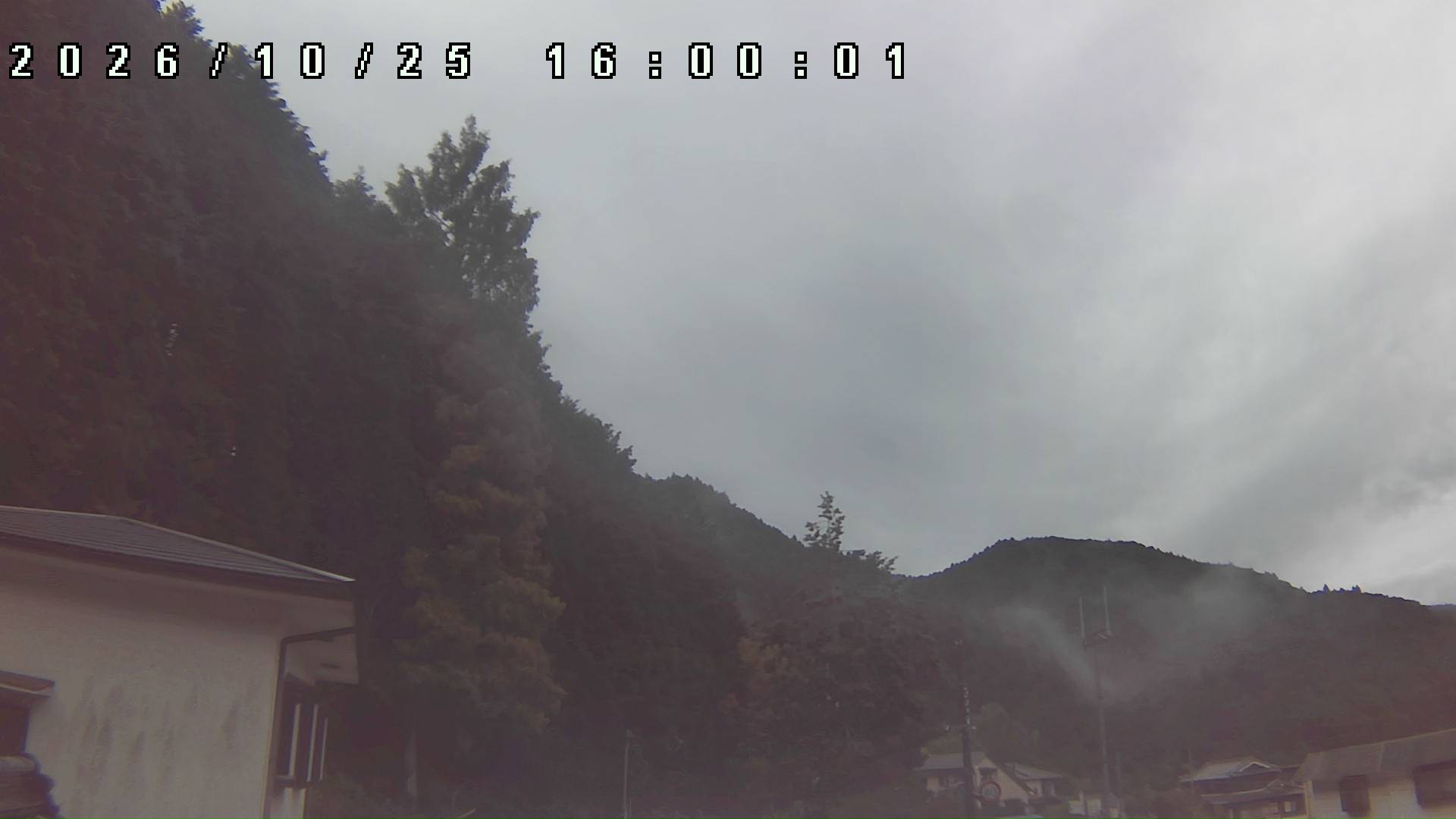 2026年10月25日 16:00ごろの金剛山登山口周辺の空