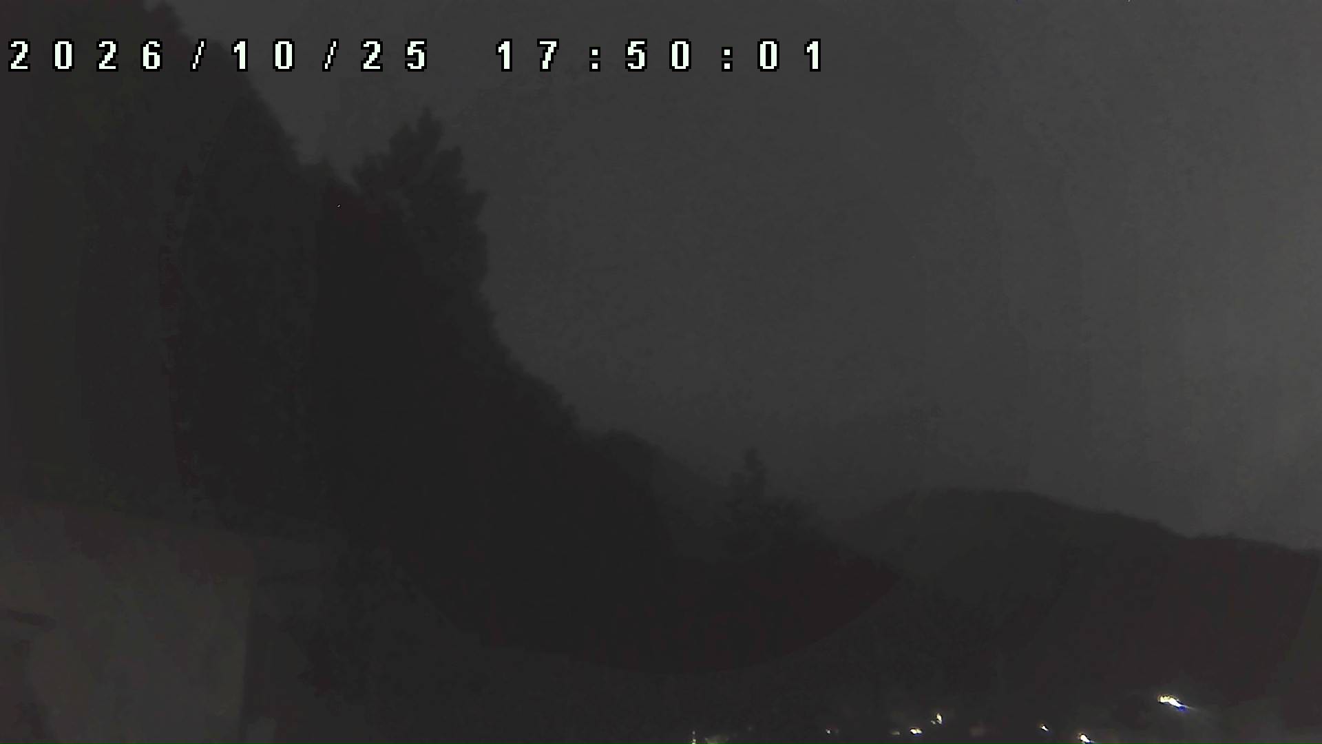2026年10月25日 17:50ごろの金剛山登山口周辺の空