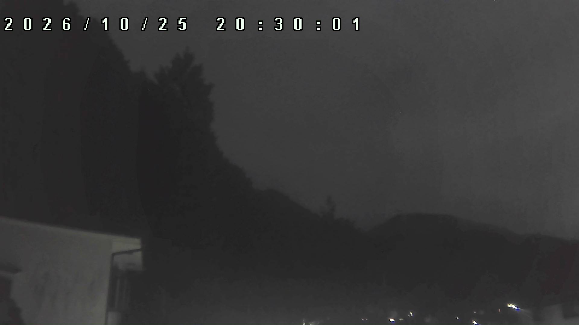 2026年10月25日 20:30ごろの金剛山登山口周辺の空