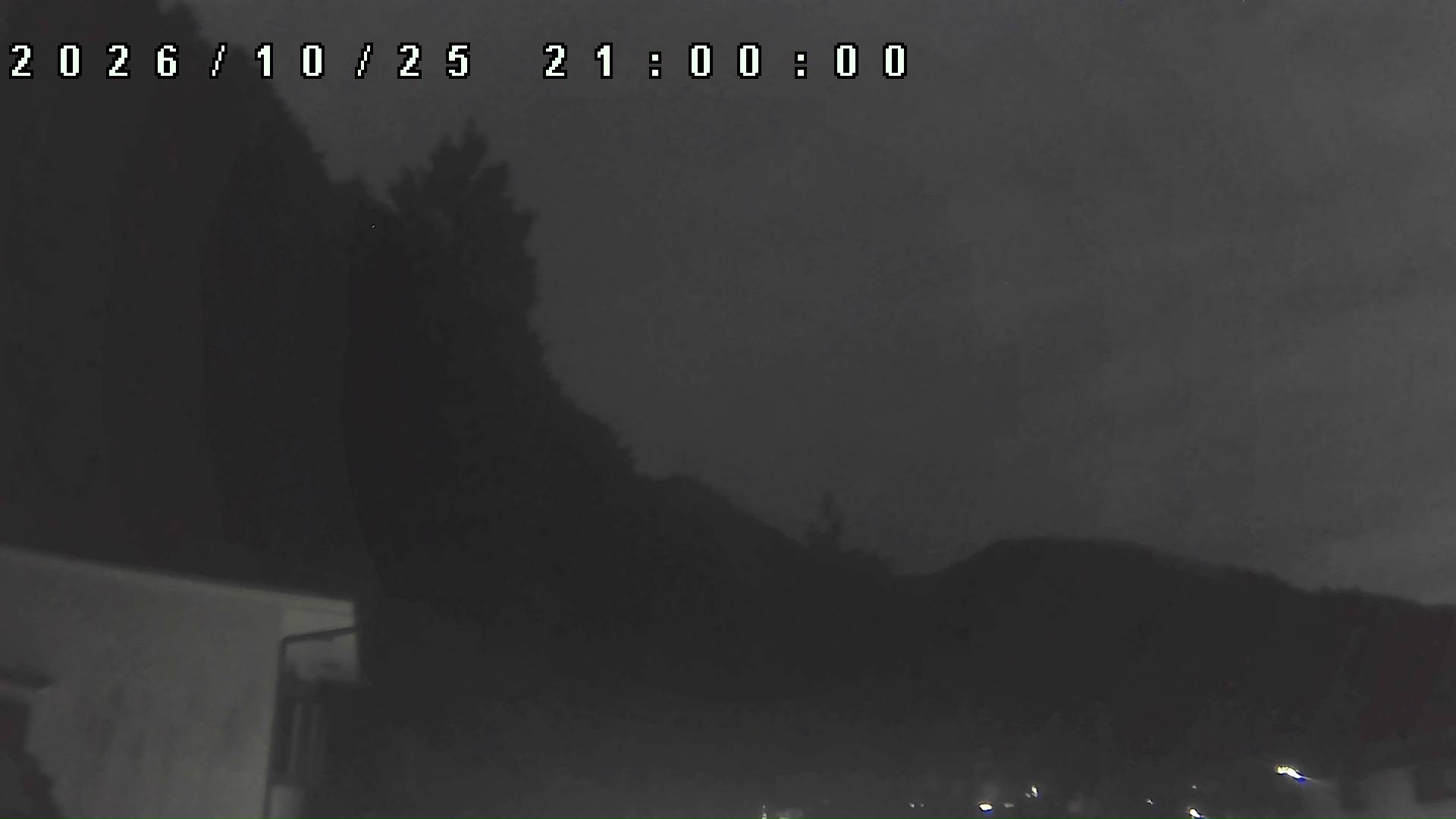 2026年10月25日 21:00ごろの金剛山登山口周辺の空
