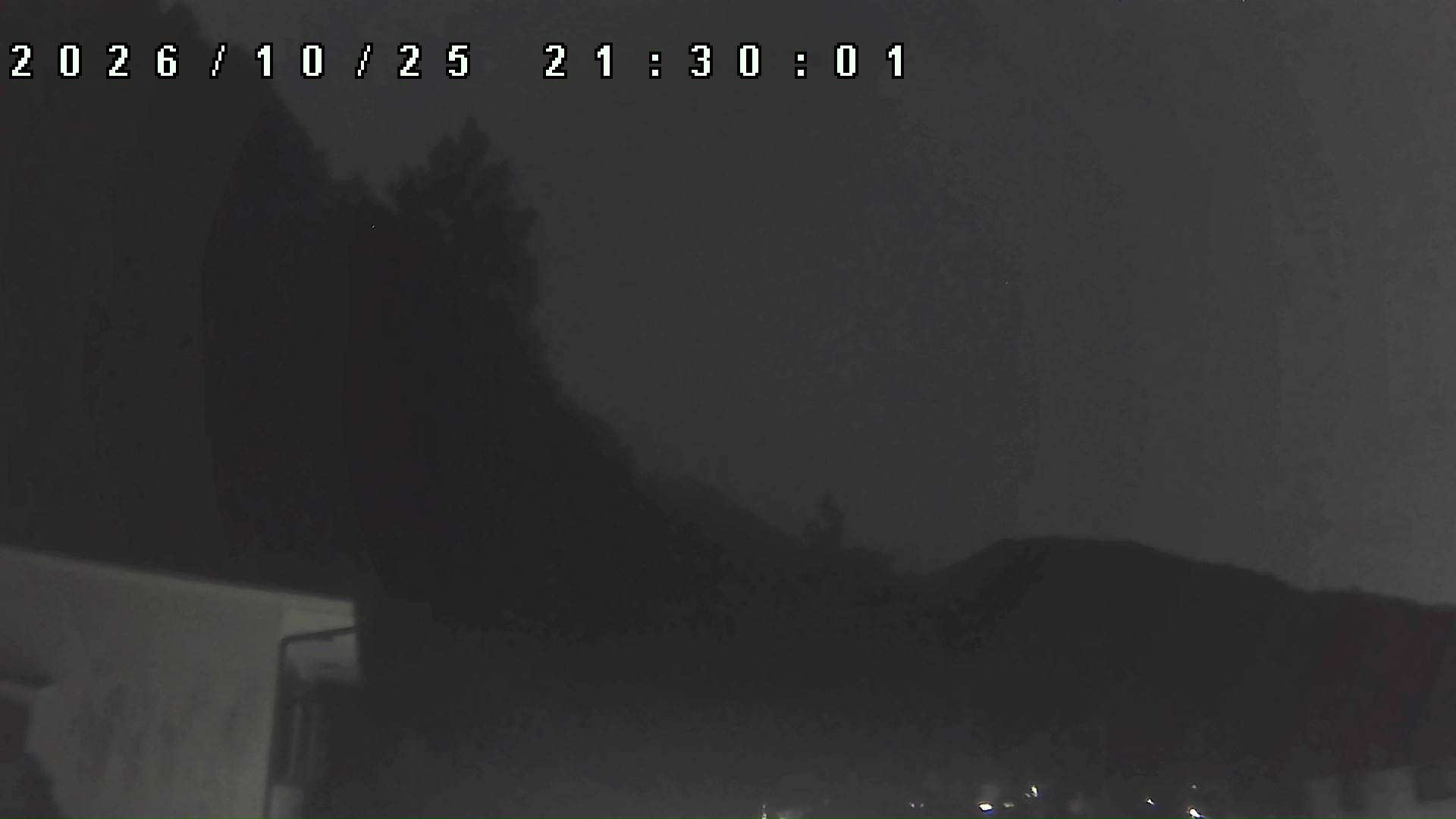 2026年10月25日 21:30ごろの金剛山登山口周辺の空