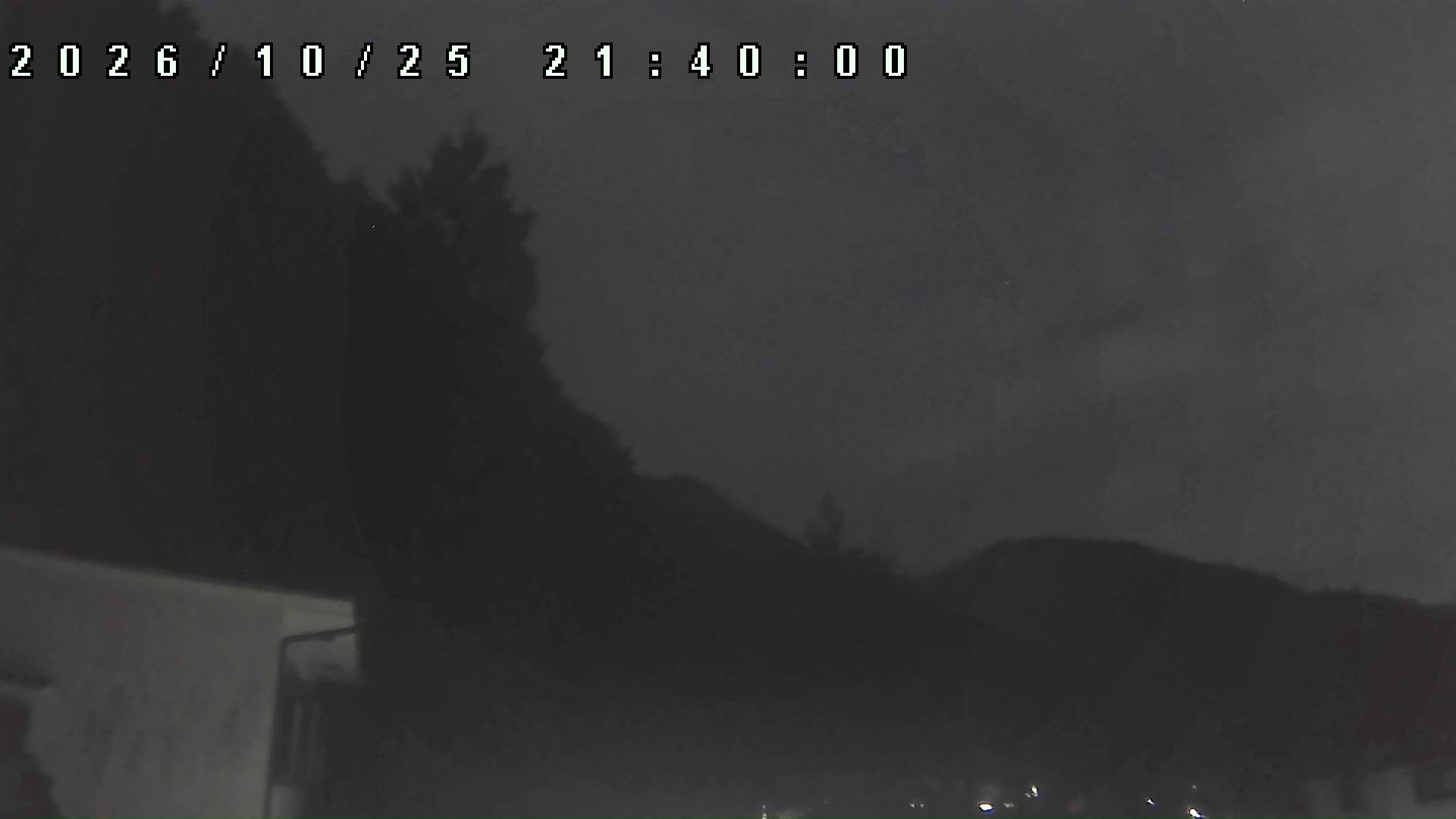 2026年10月25日 21:40ごろの金剛山登山口周辺の空