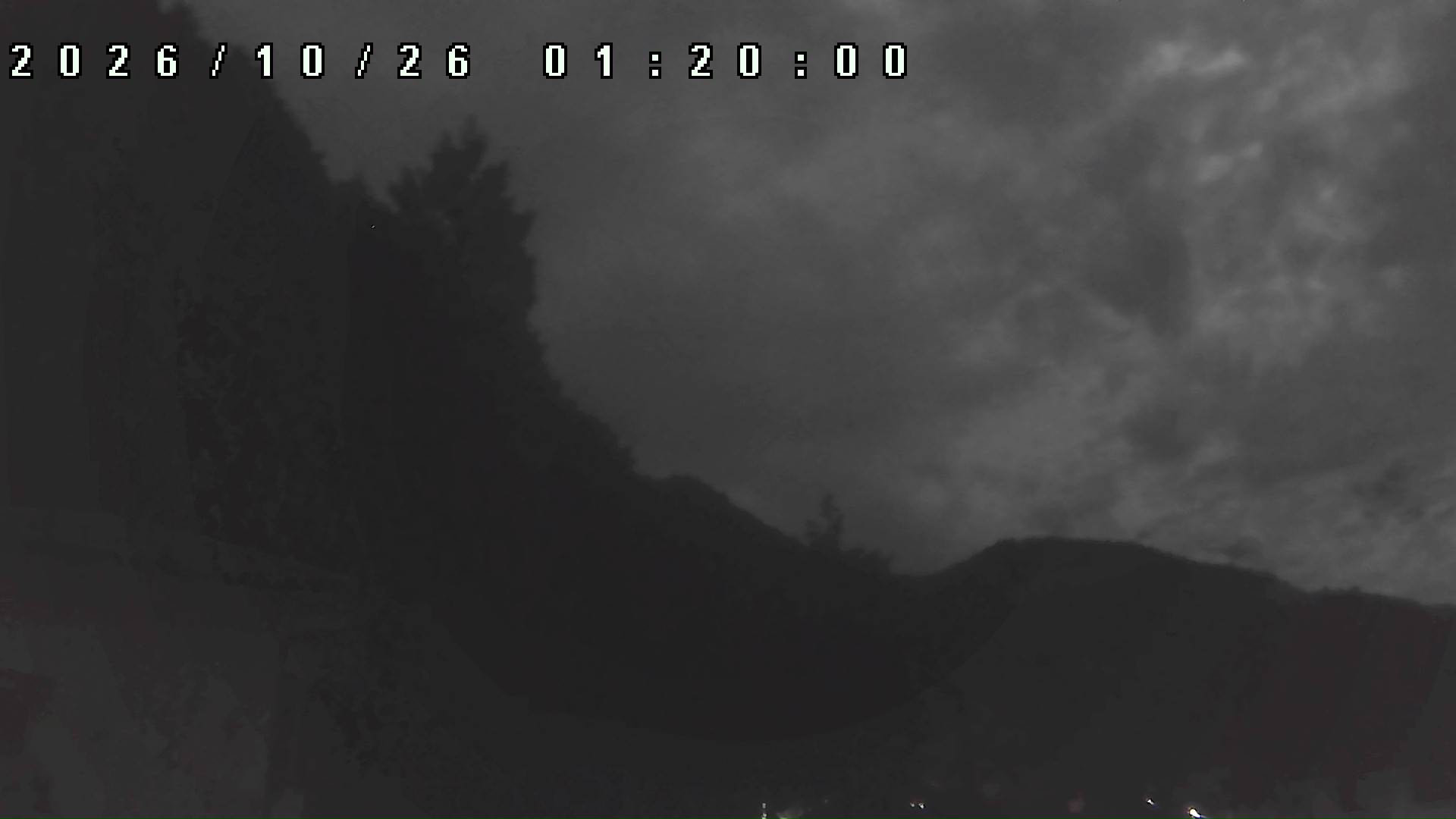 2026年10月26日 01:20ごろの金剛山登山口周辺の空