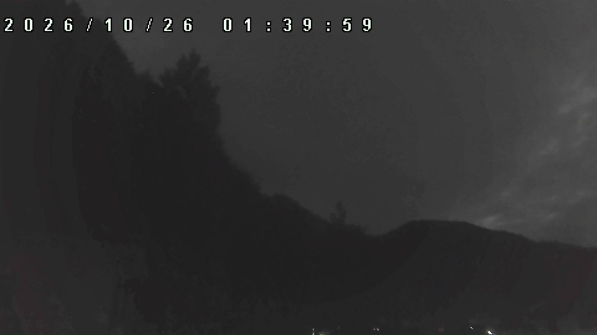2026年10月26日 01:40ごろの金剛山登山口周辺の空