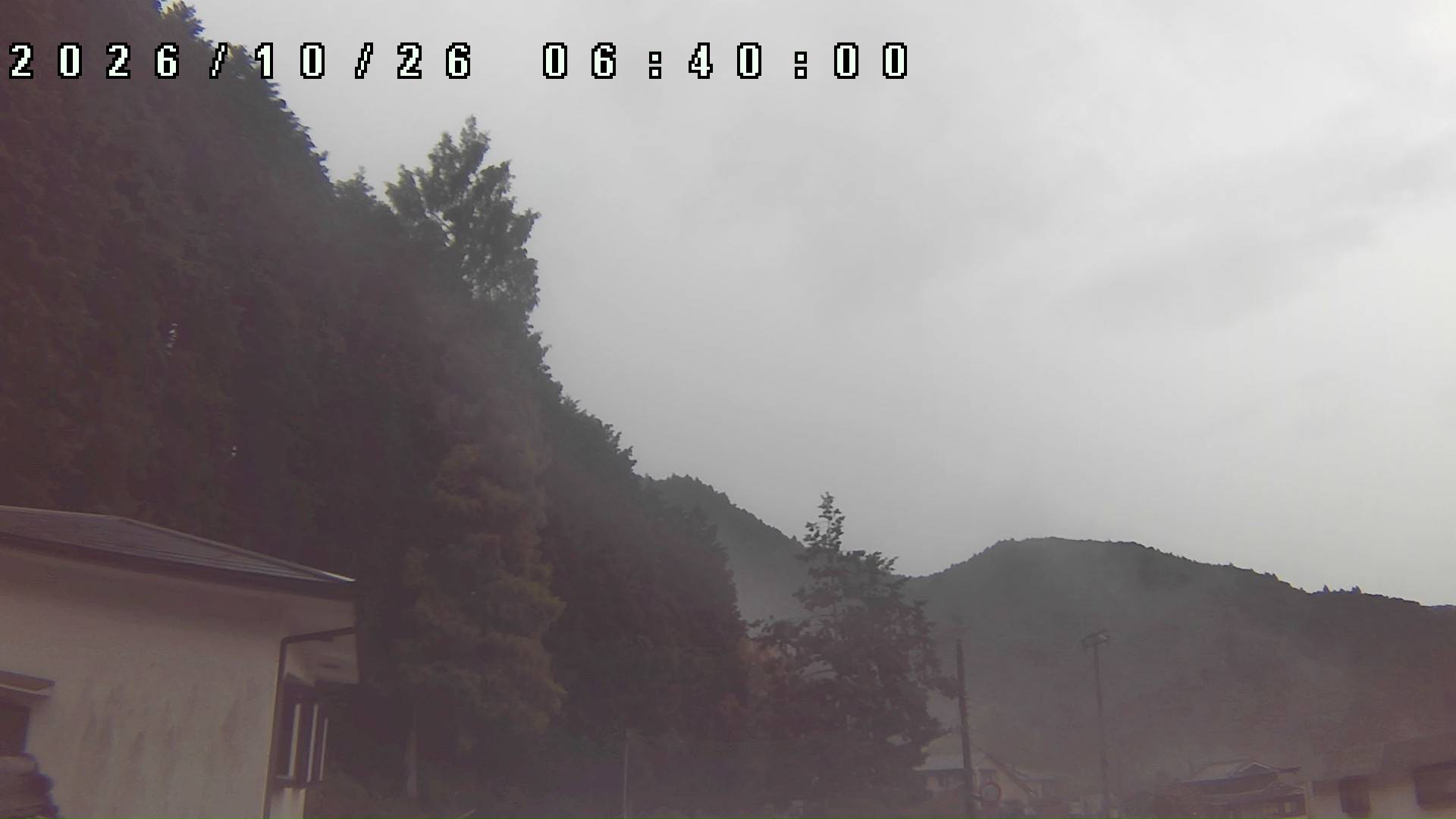 2026年10月26日 06:40ごろの金剛山登山口周辺の空