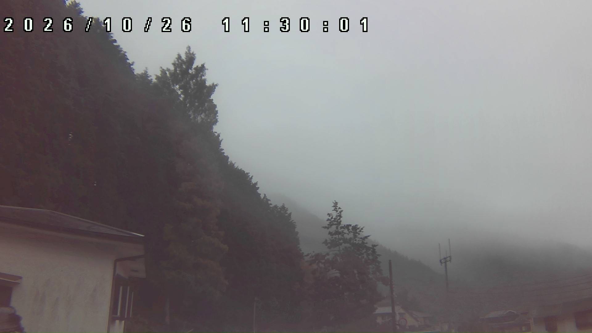 2026年10月26日 11:30ごろの金剛山登山口周辺の空