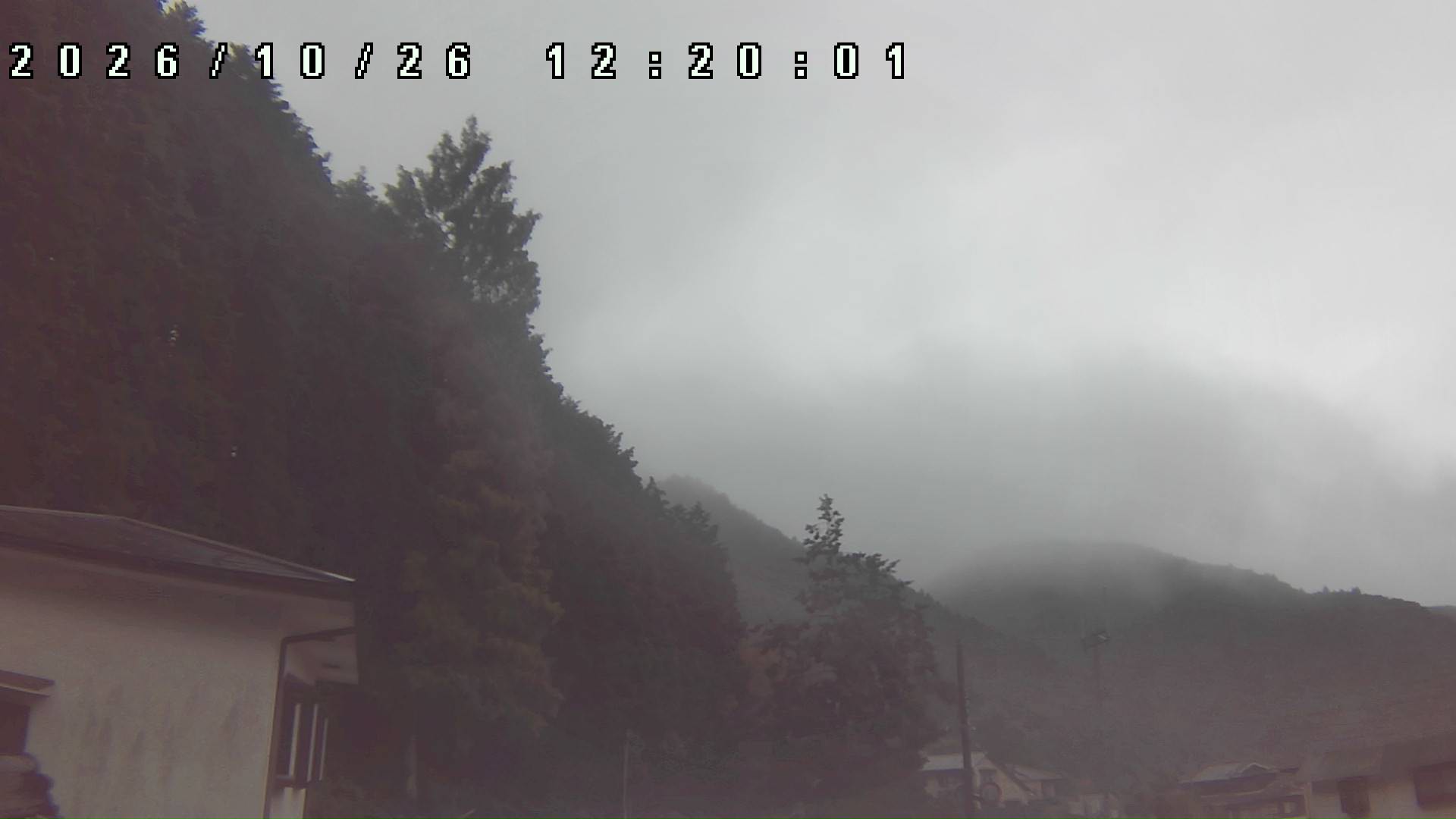 2026年10月26日 12:20ごろの金剛山登山口周辺の空
