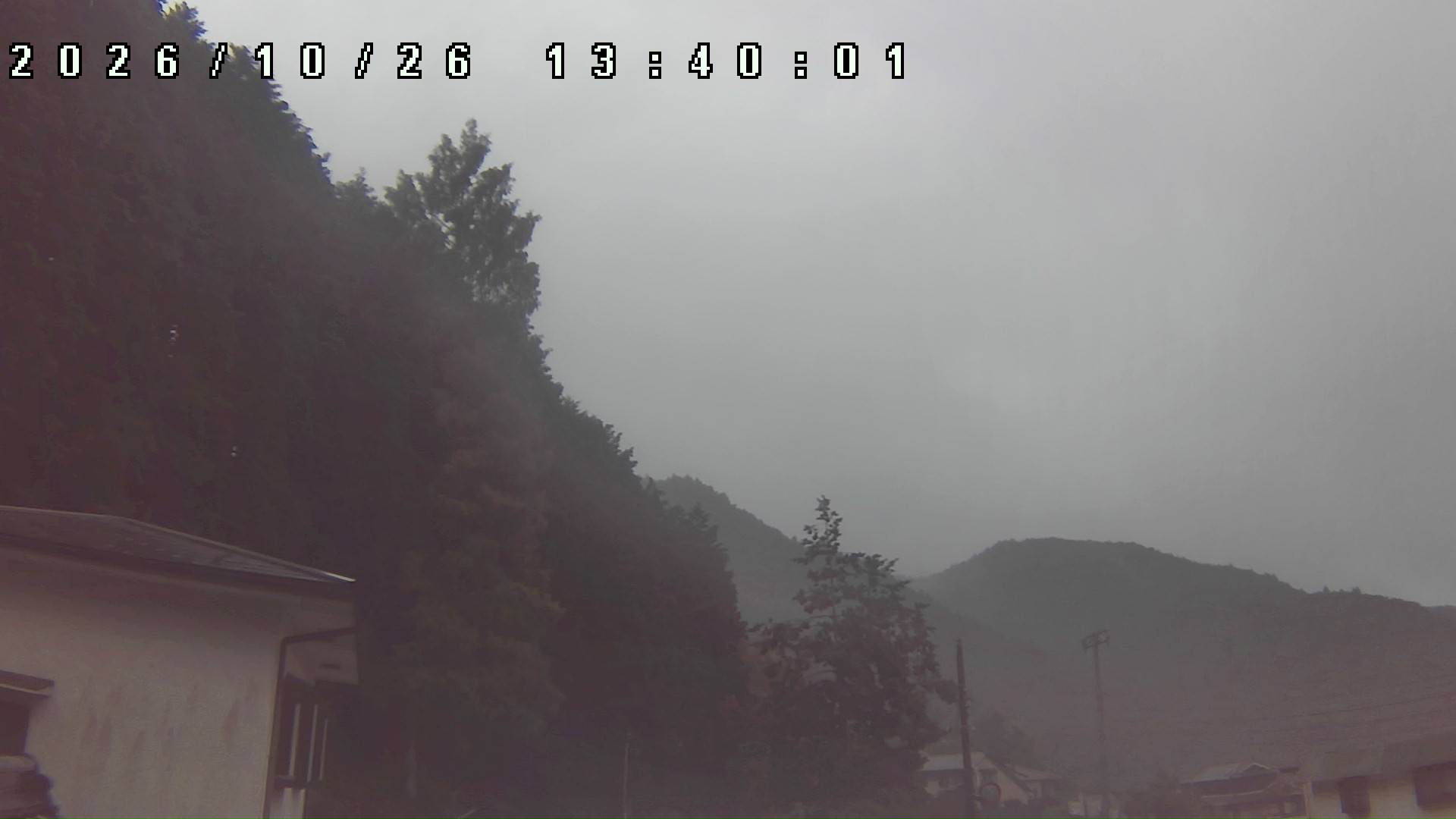 2026年10月26日 13:40ごろの金剛山登山口周辺の空