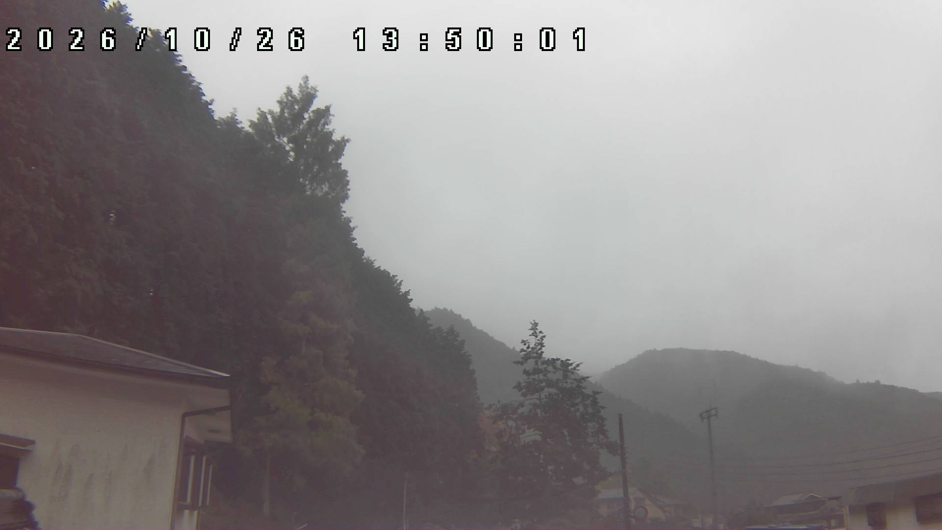 2026年10月26日 13:50ごろの金剛山登山口周辺の空