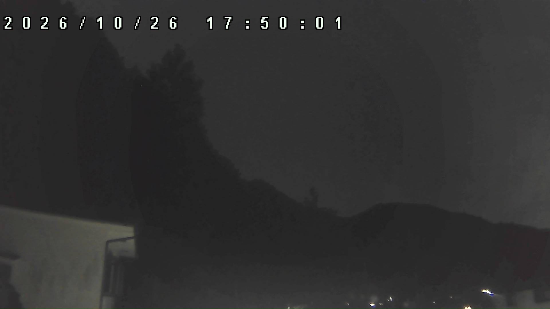 2026年10月26日 17:50ごろの金剛山登山口周辺の空
