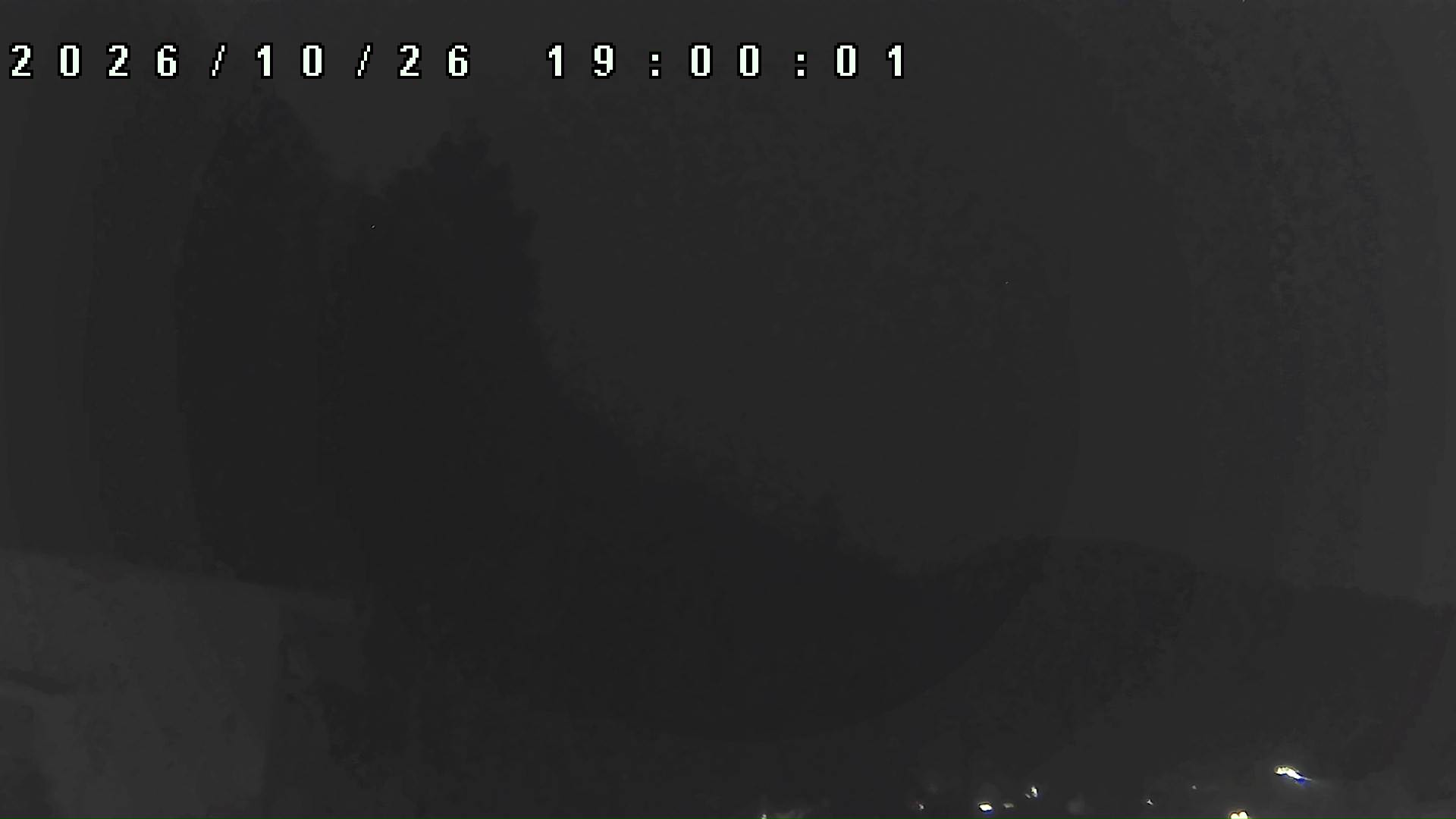 2026年10月26日 19:00ごろの金剛山登山口周辺の空
