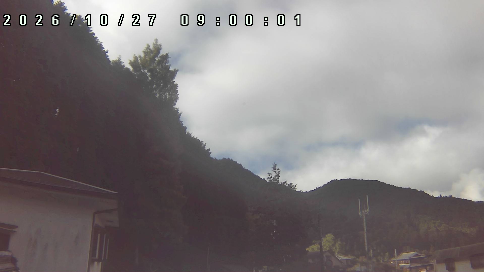 2026年10月27日 09:00ごろの金剛山登山口周辺の空