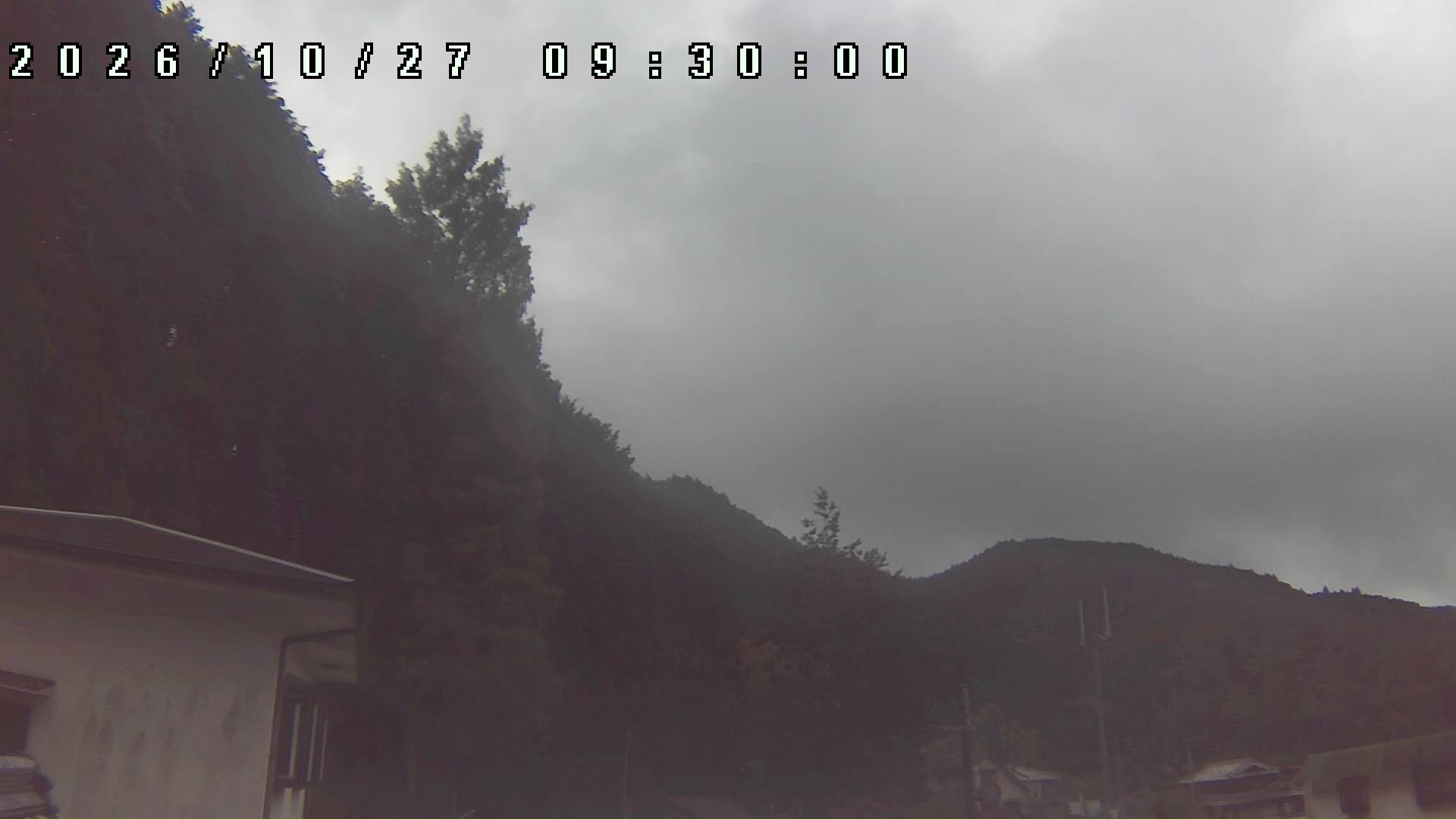 2026年10月27日 09:30ごろの金剛山登山口周辺の空