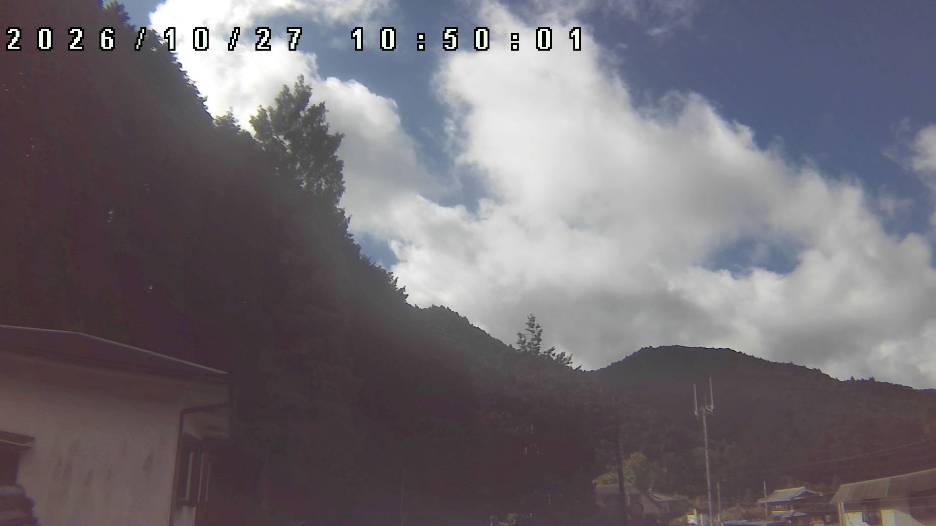 2026年10月27日 10:50ごろの金剛山登山口周辺の空