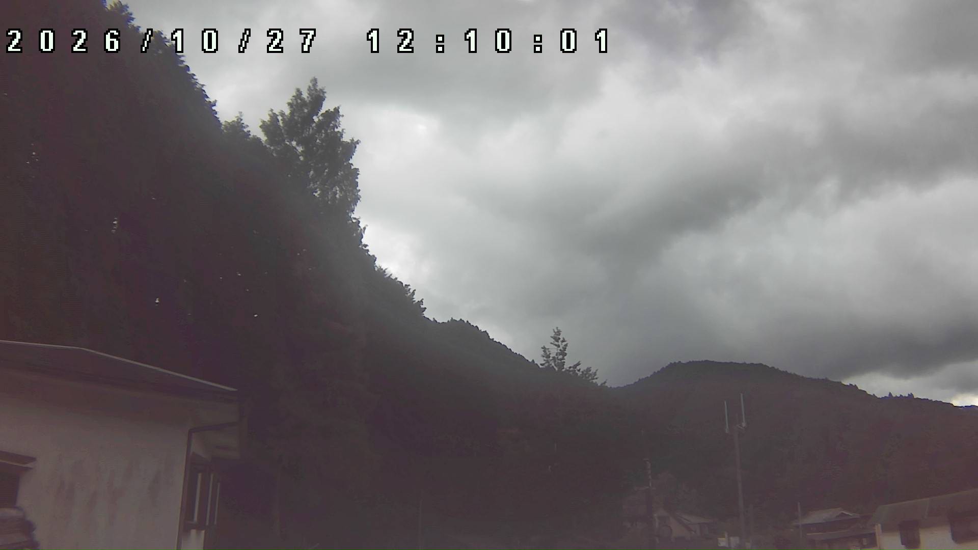 2026年10月27日 12:10ごろの金剛山登山口周辺の空