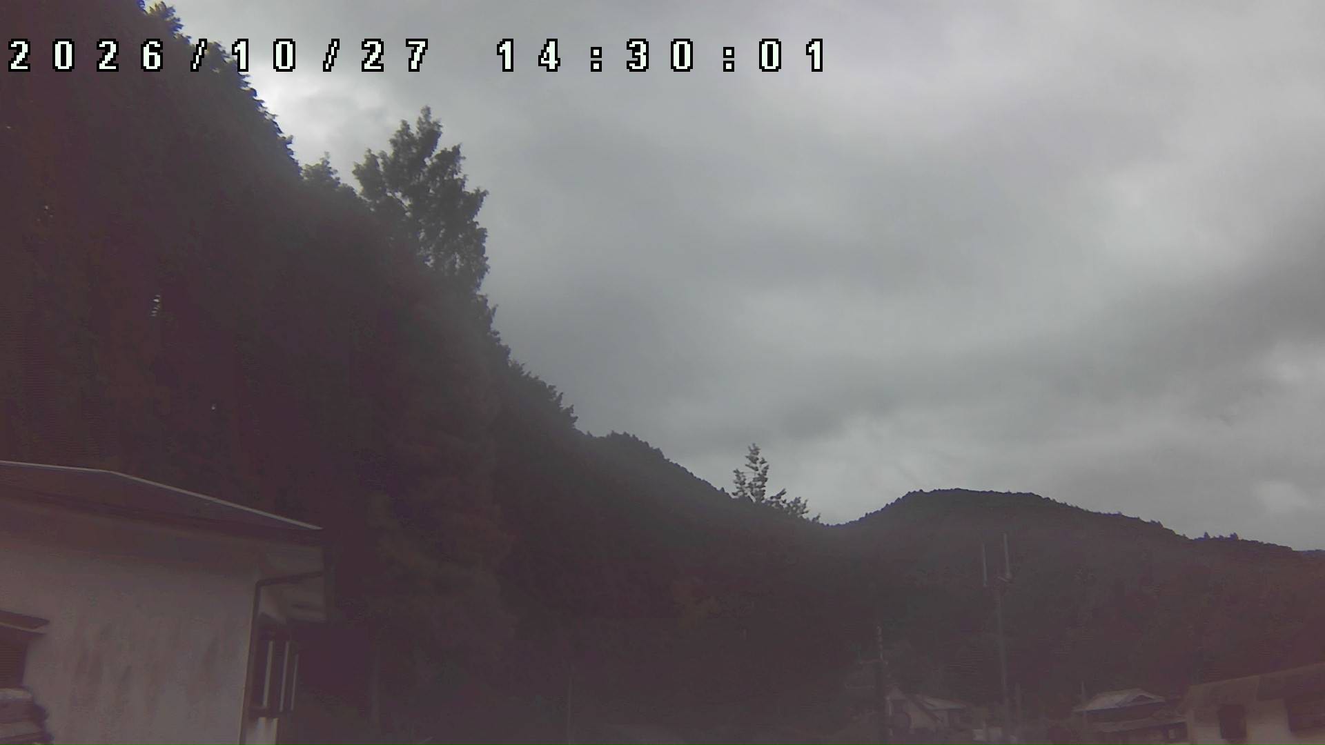 2026年10月27日 14:30ごろの金剛山登山口周辺の空