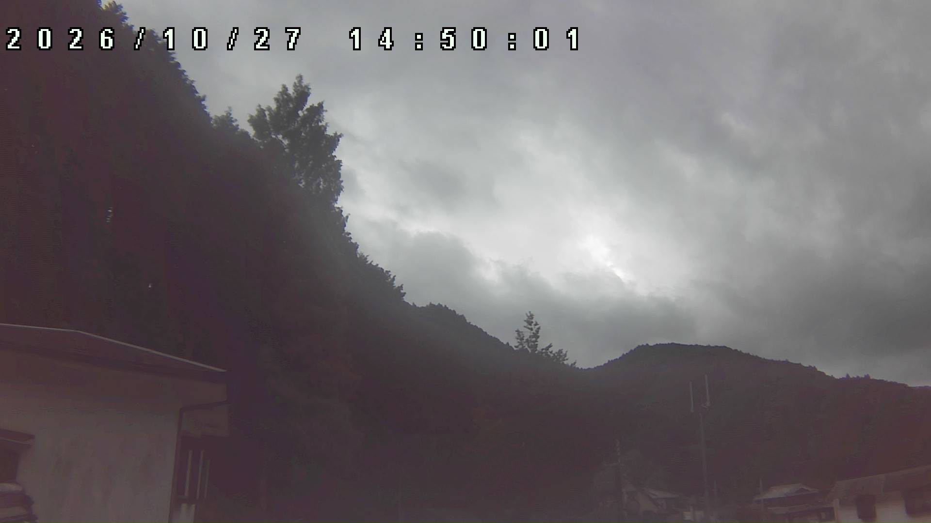 2026年10月27日 14:50ごろの金剛山登山口周辺の空