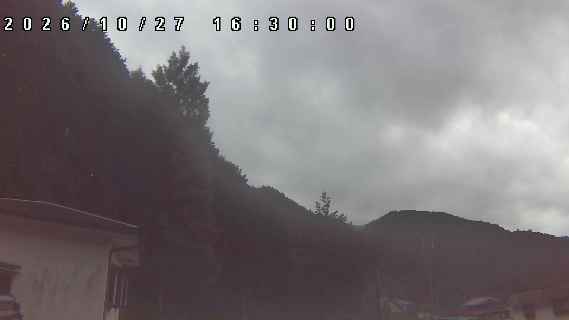 2026年10月27日 16:30ごろの金剛山登山口周辺の空