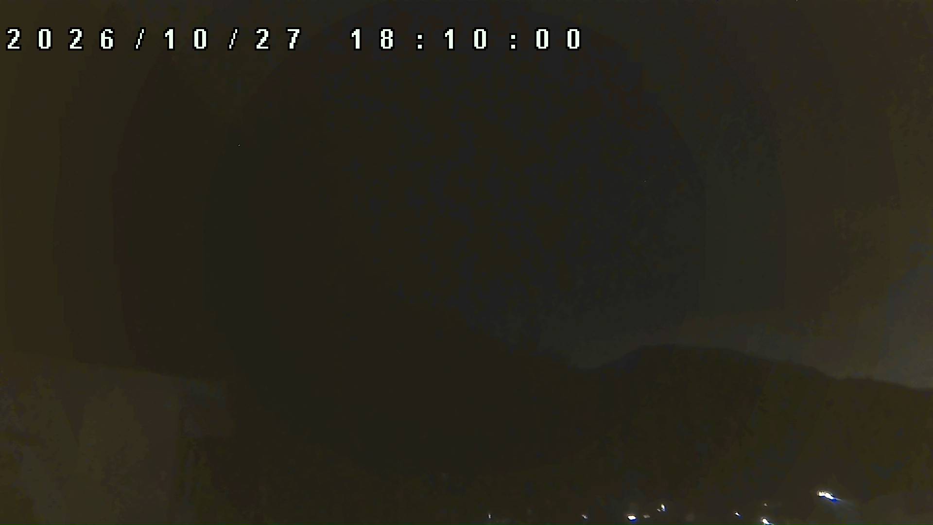 2026年10月27日 18:10ごろの金剛山登山口周辺の空