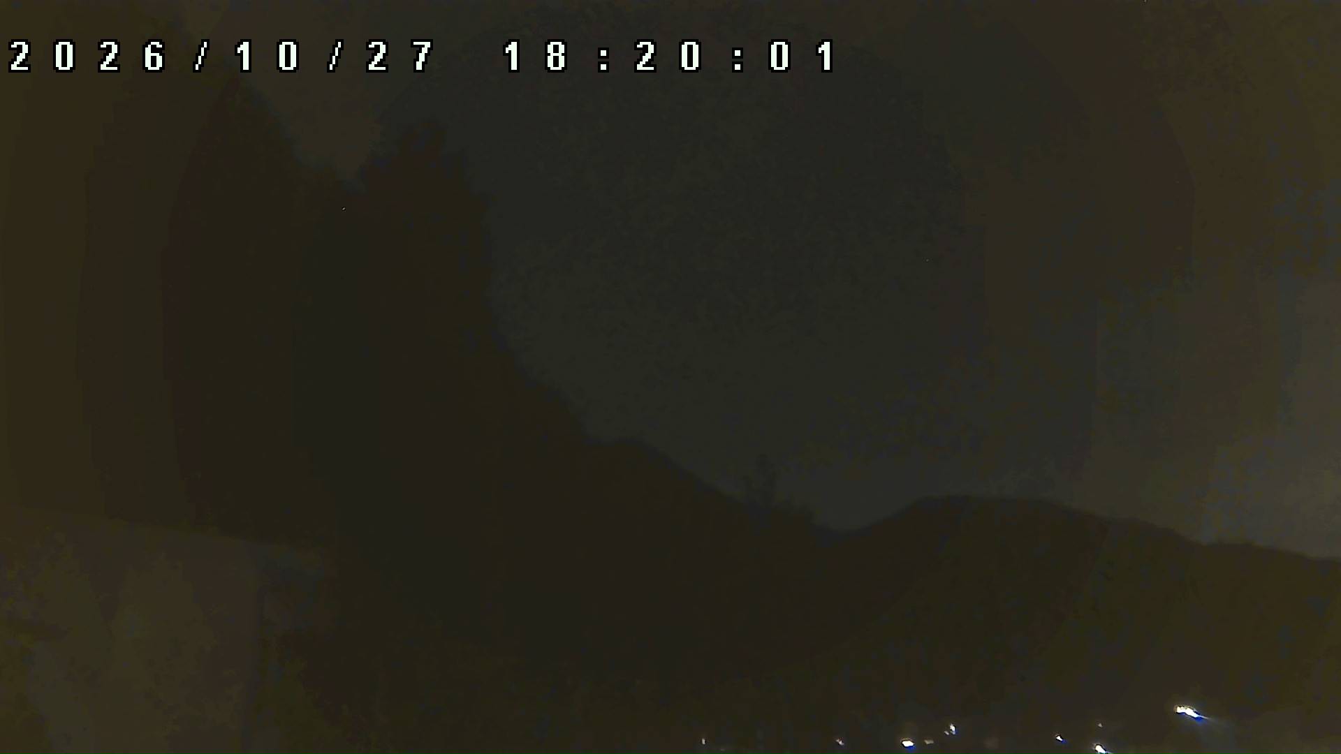 2026年10月27日 18:20ごろの金剛山登山口周辺の空
