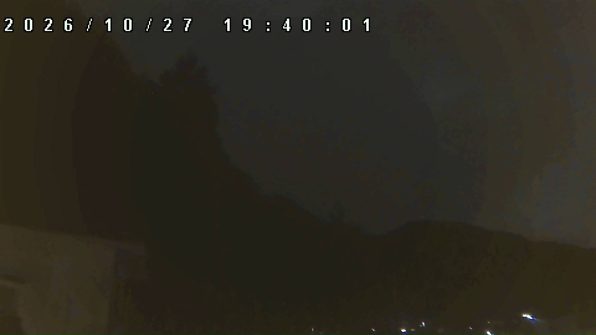 2026年10月27日 19:40ごろの金剛山登山口周辺の空