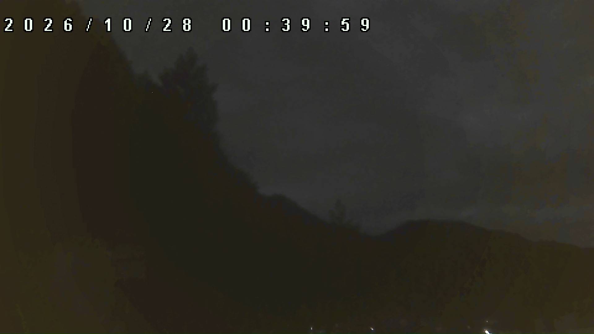 2026年10月28日 00:40ごろの金剛山登山口周辺の空