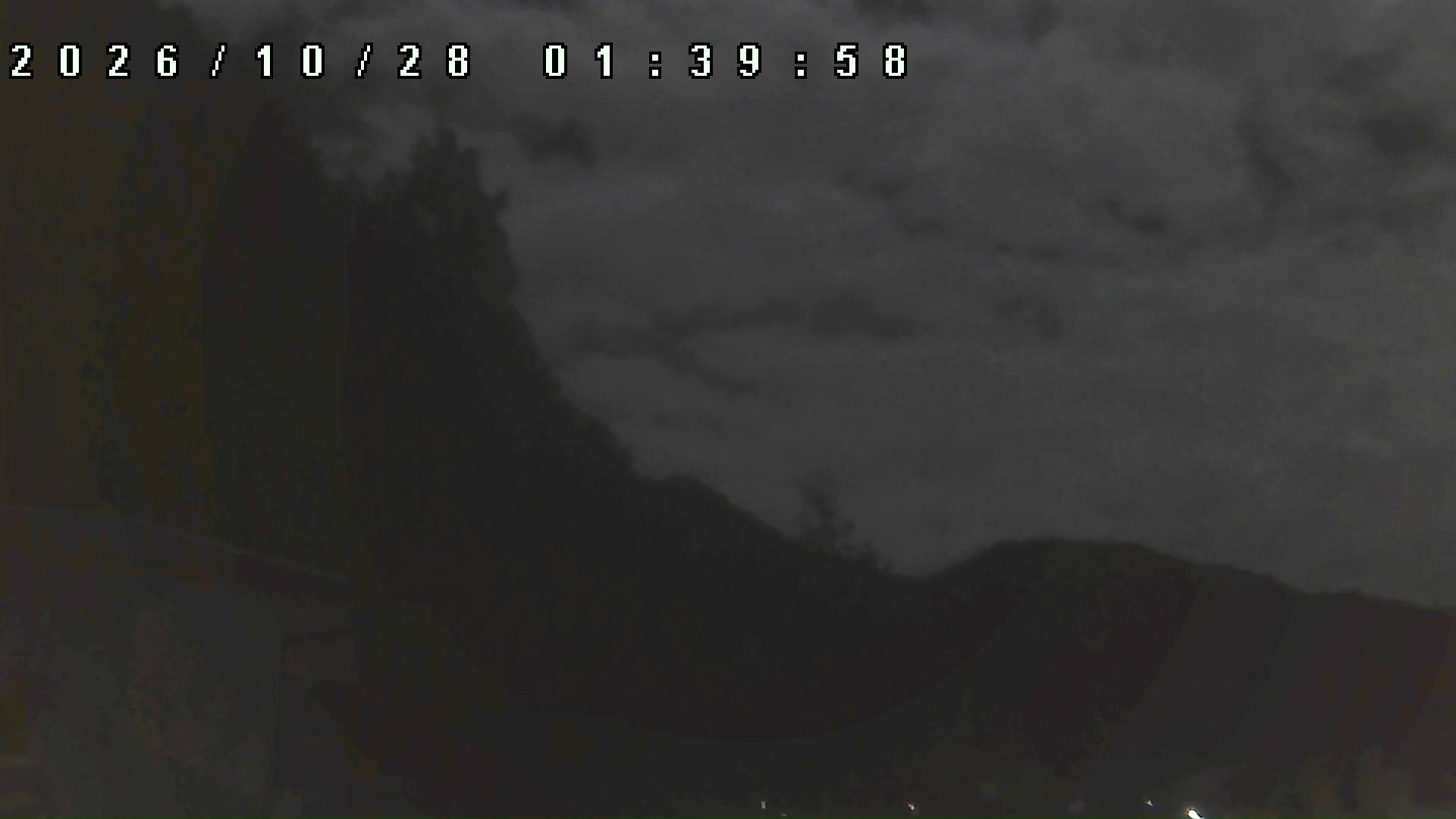 2026年10月28日 01:40ごろの金剛山登山口周辺の空